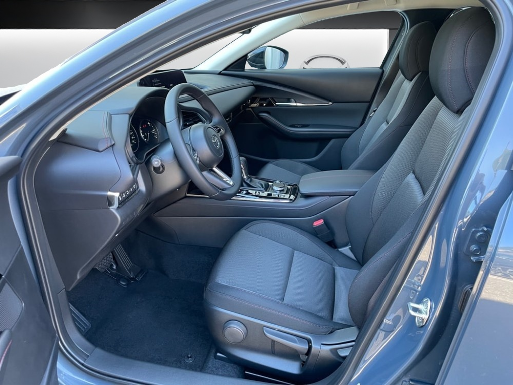 listing desktop thumbnail image 4