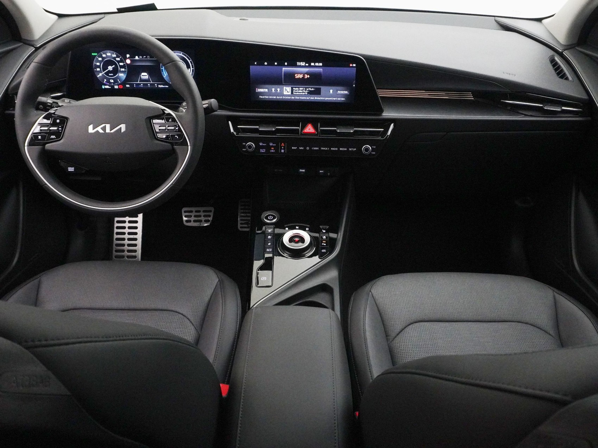 listing desktop thumbnail image 10