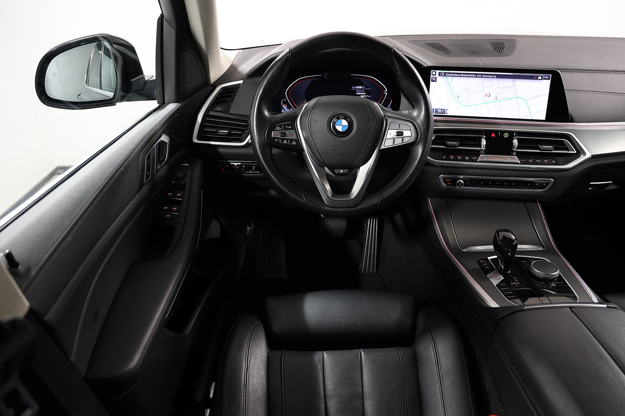 listing desktop thumbnail image 11