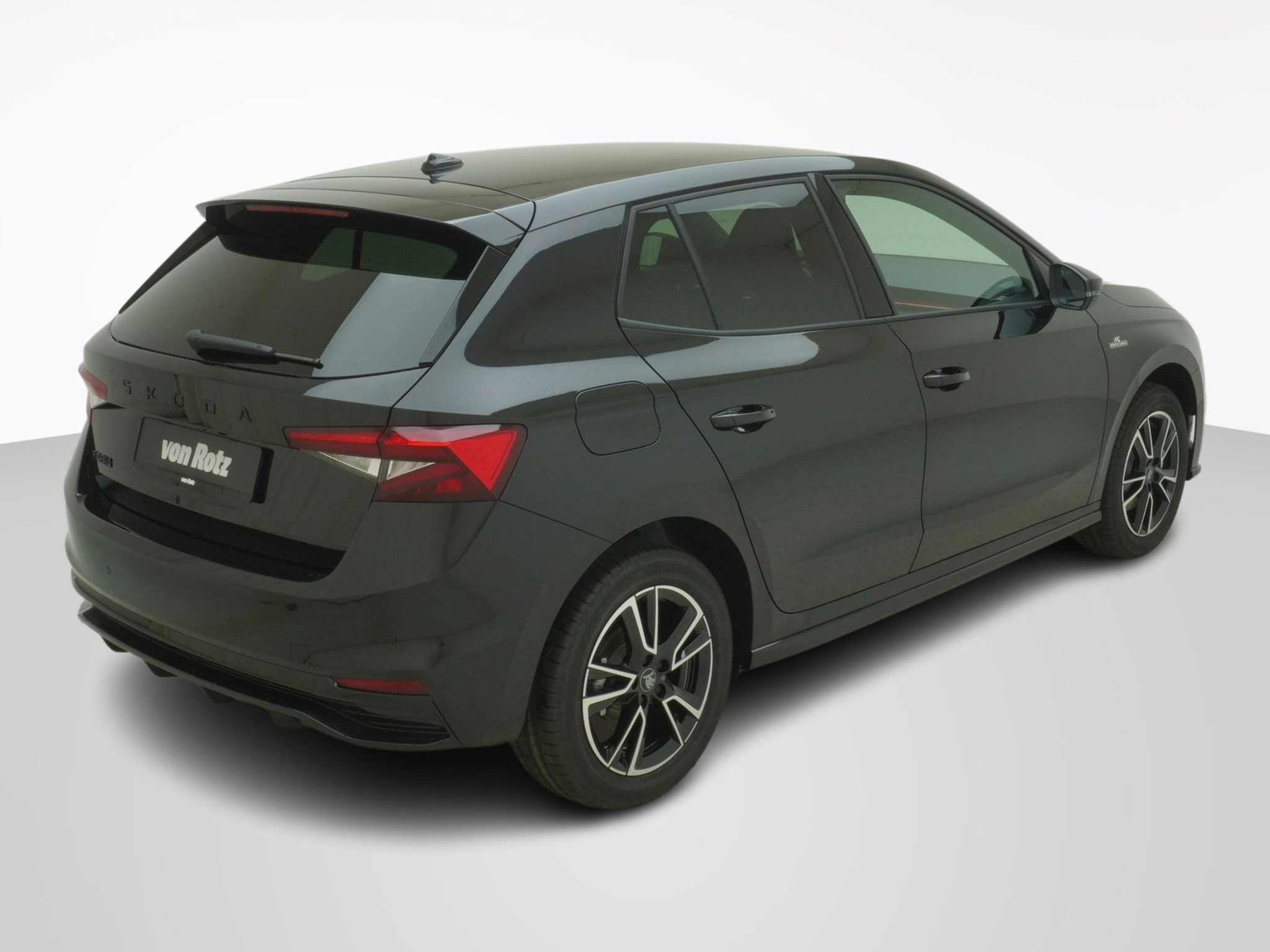 listing desktop thumbnail image 4