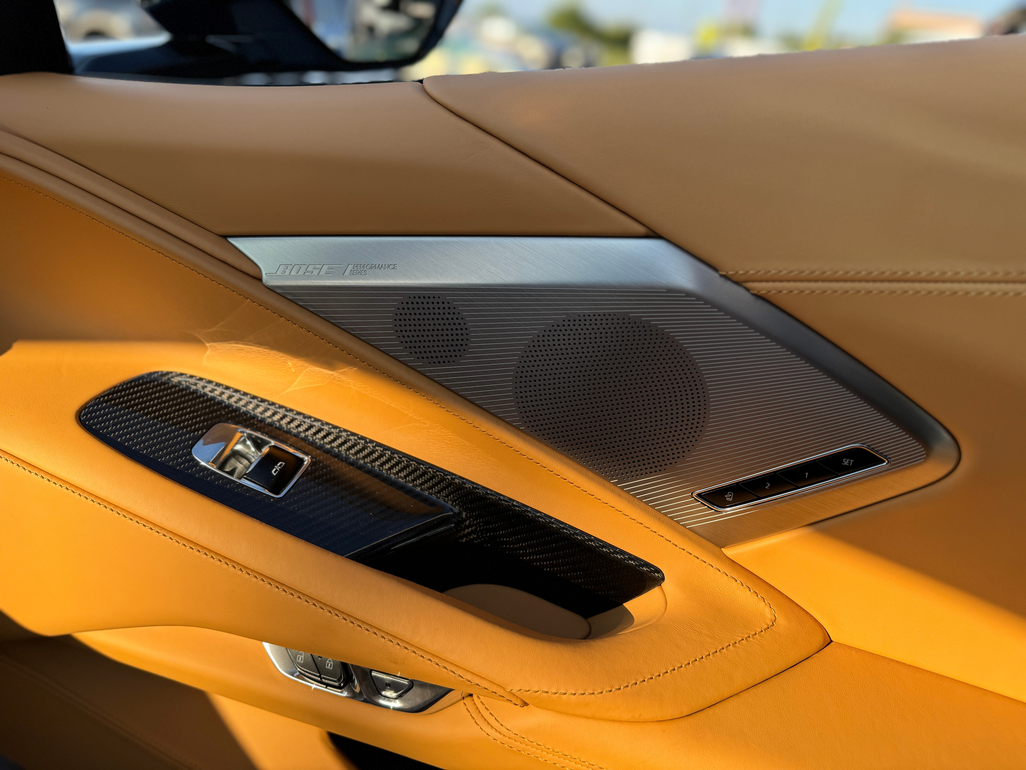 listing desktop thumbnail image 23