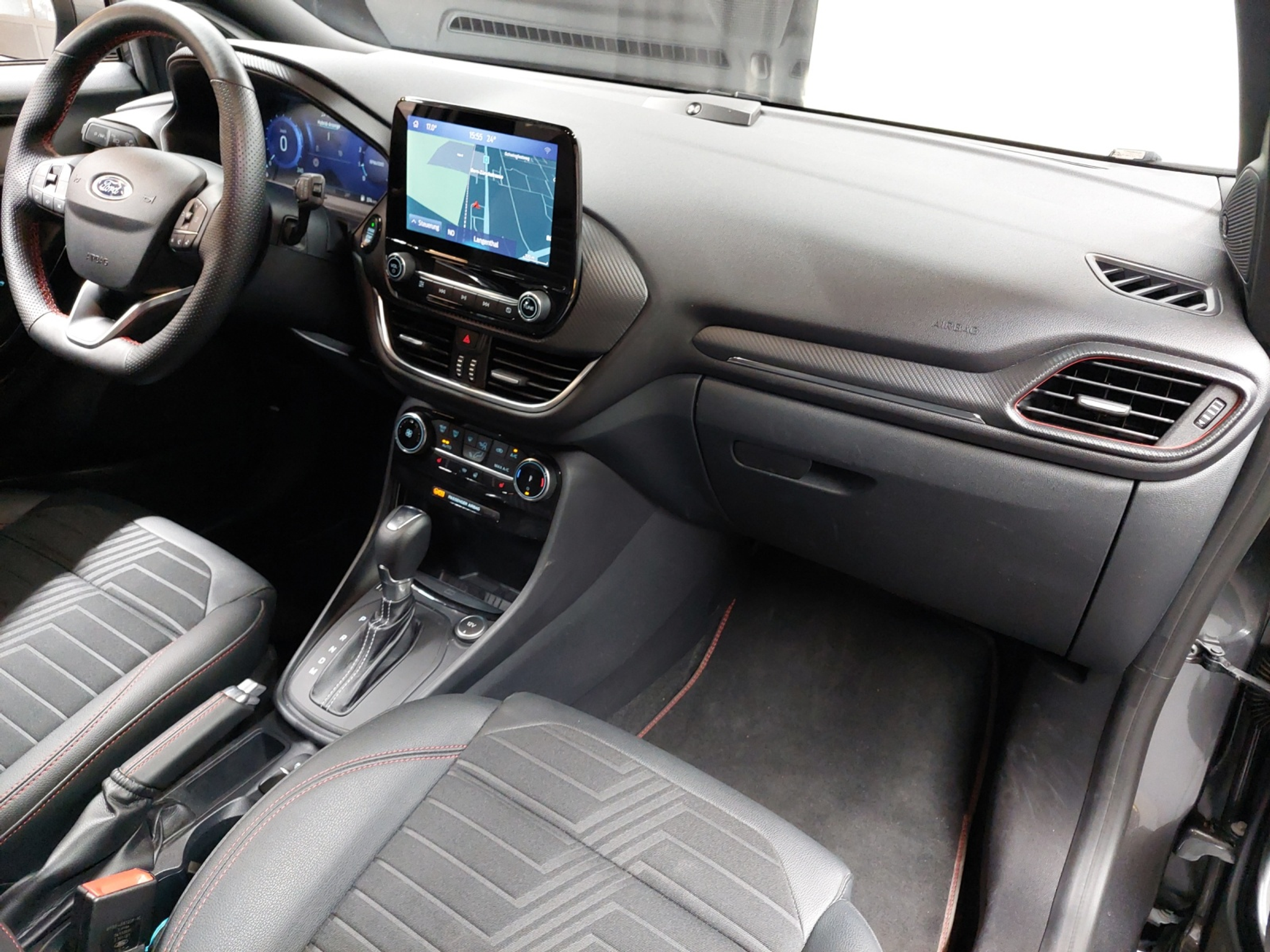 listing desktop thumbnail image 9