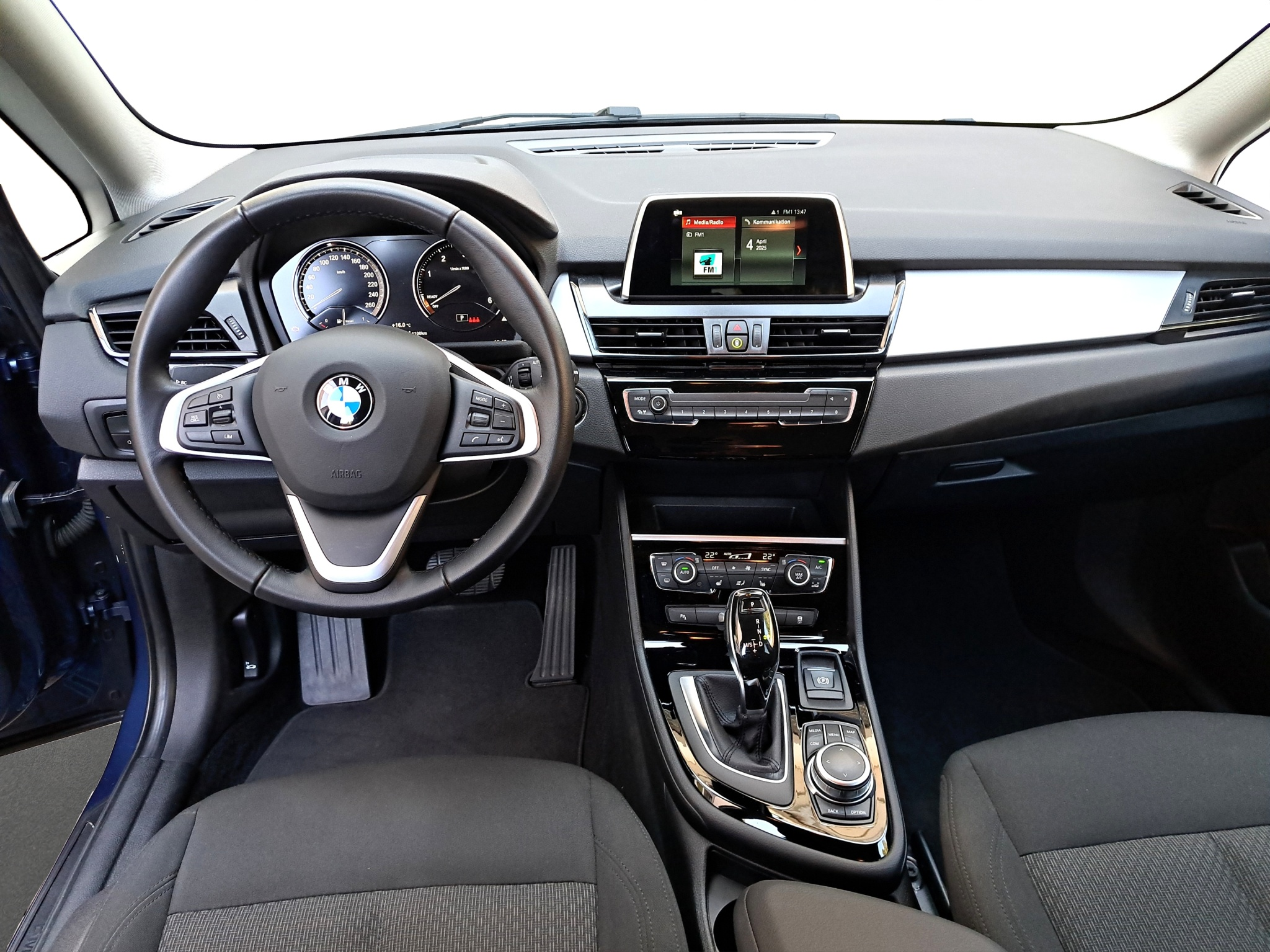 listing desktop thumbnail image 11