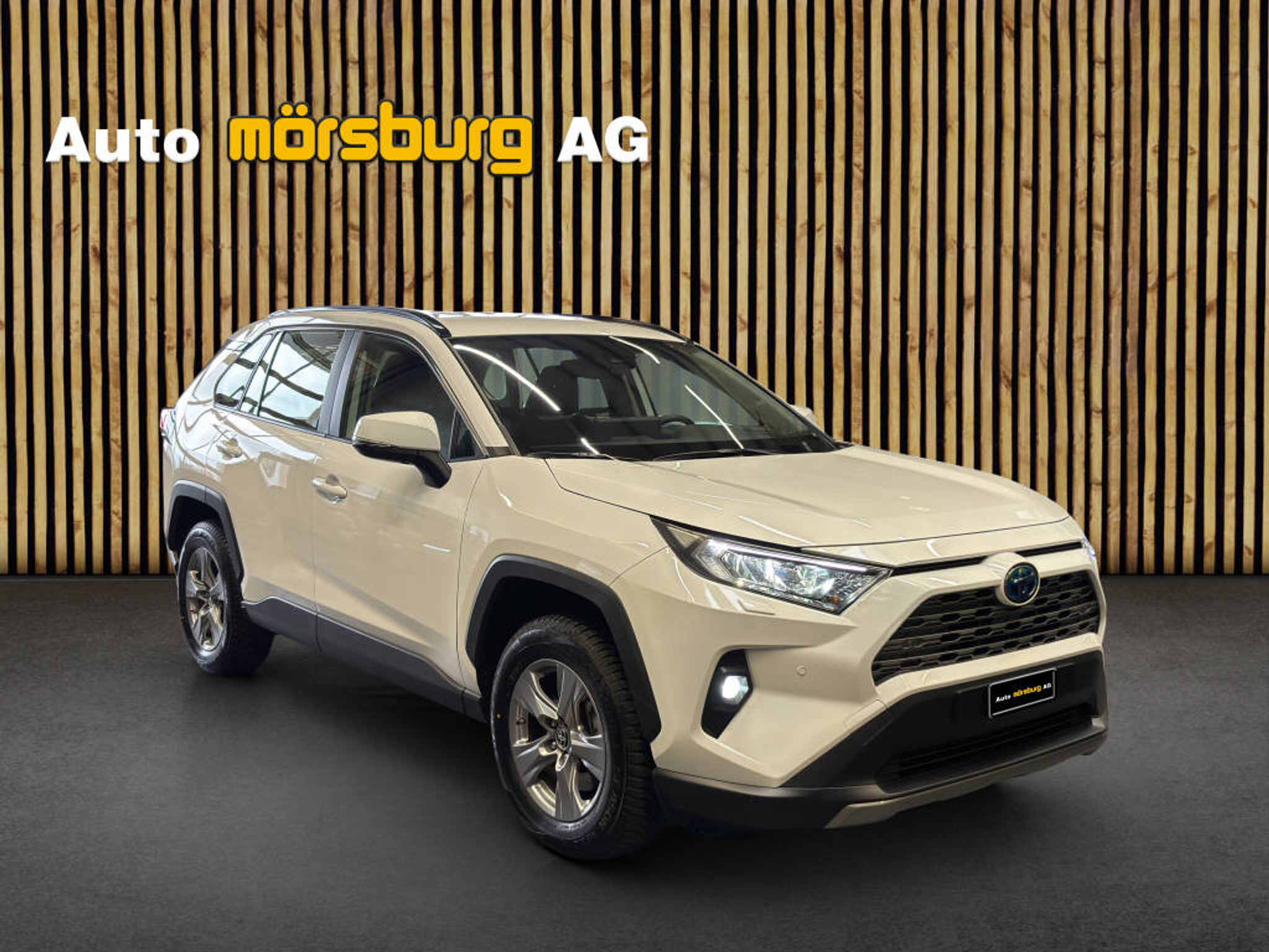 listing desktop thumbnail image 1