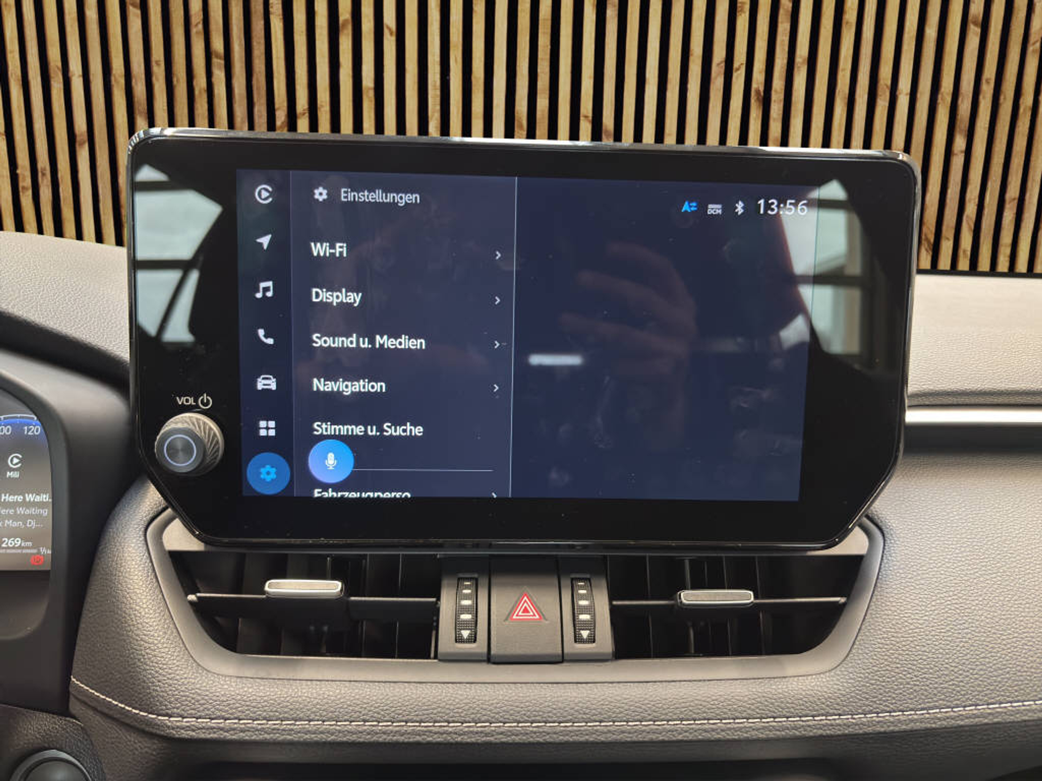 listing desktop thumbnail image 10