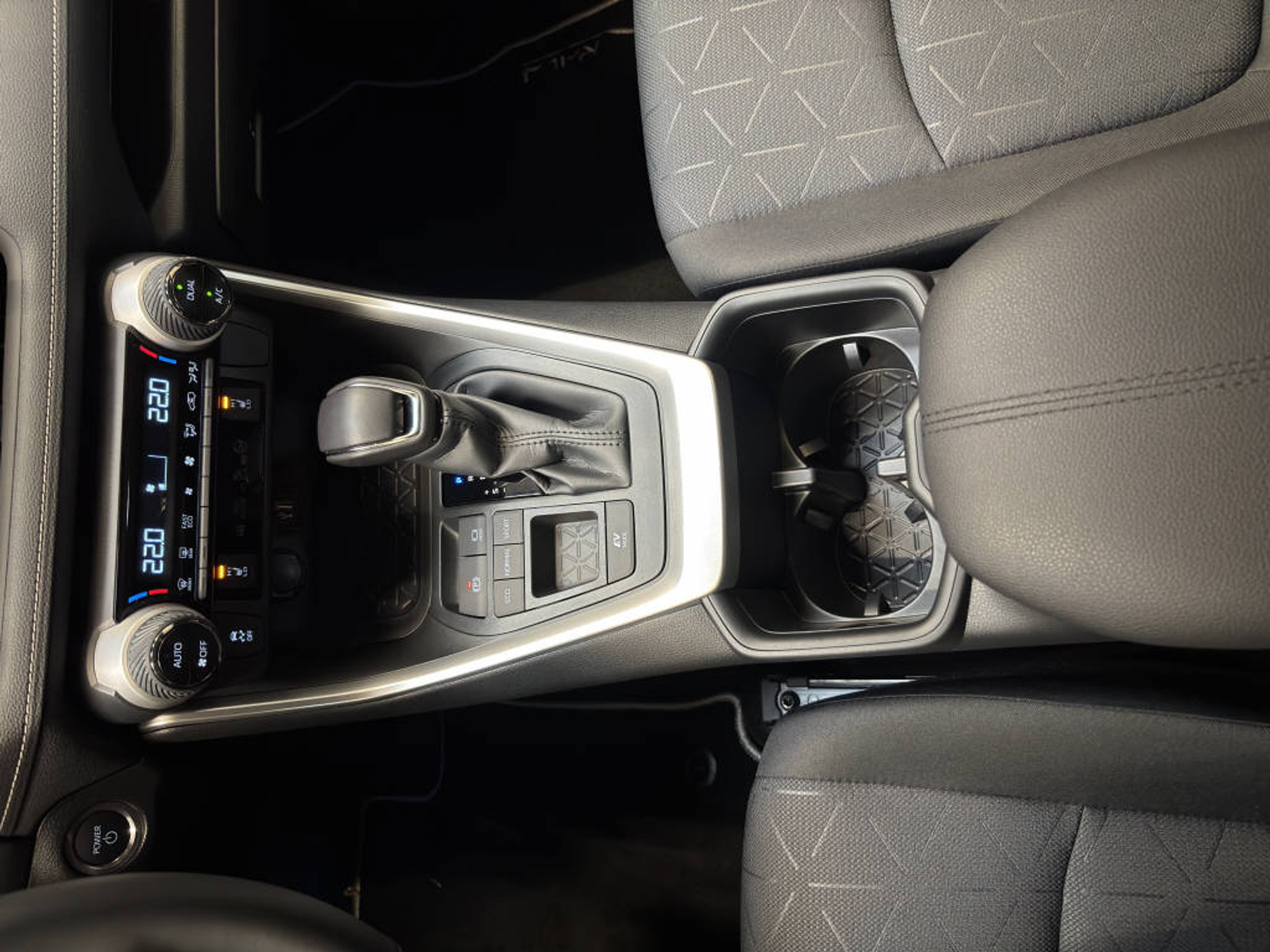 listing desktop thumbnail image 11