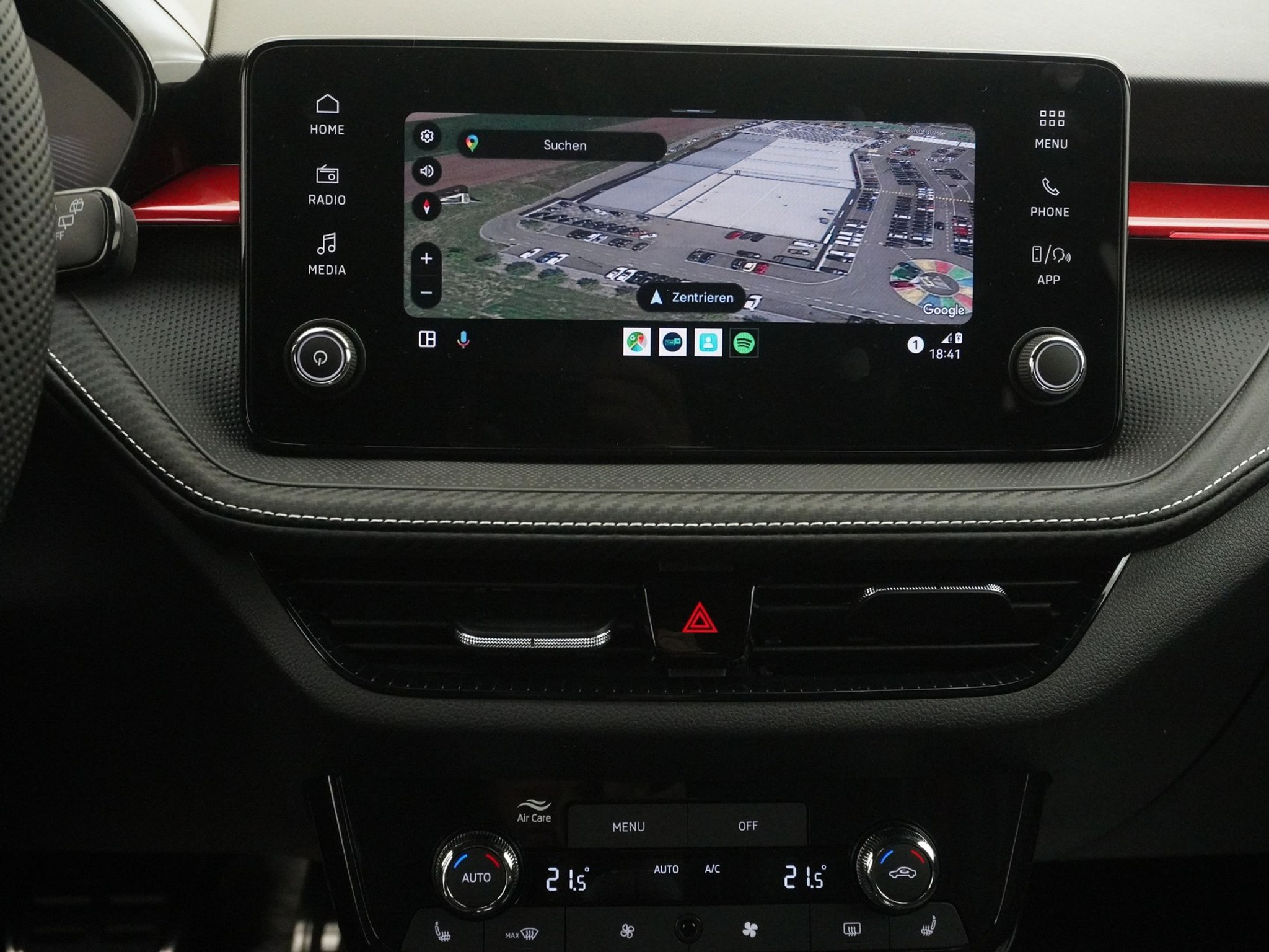 listing desktop thumbnail image 7