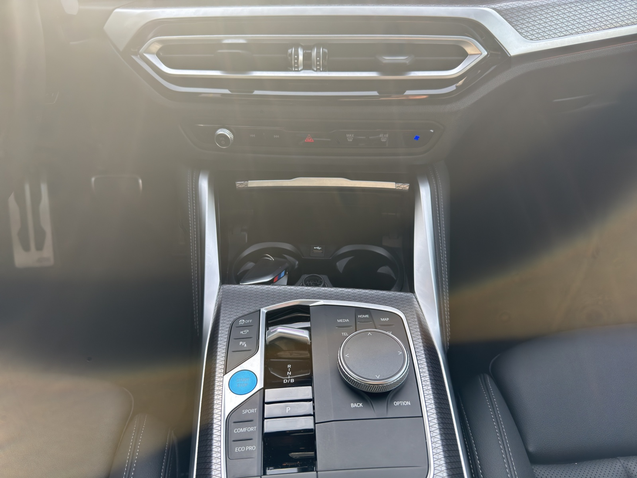 listing desktop thumbnail image 15