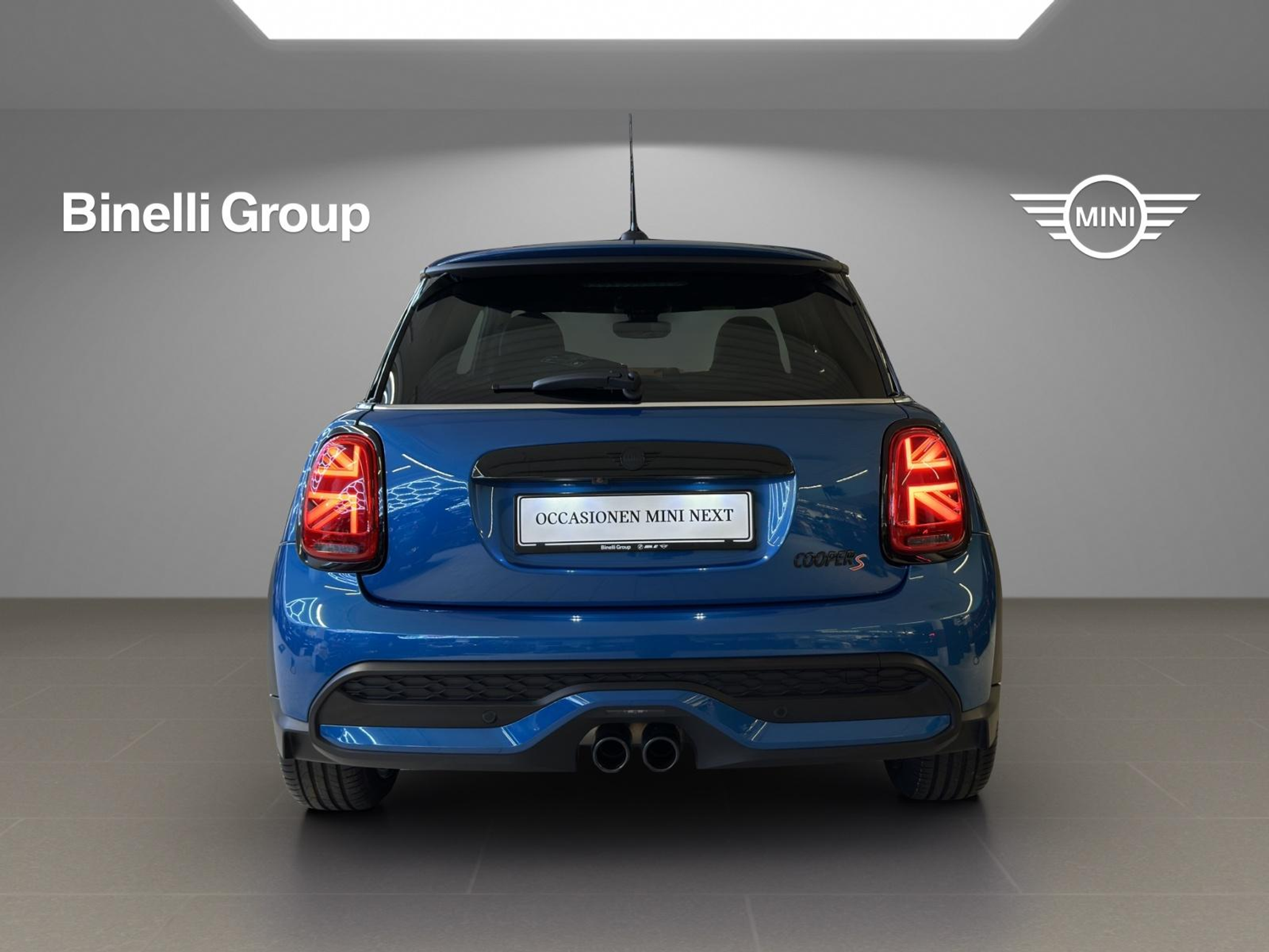 listing desktop thumbnail image 3