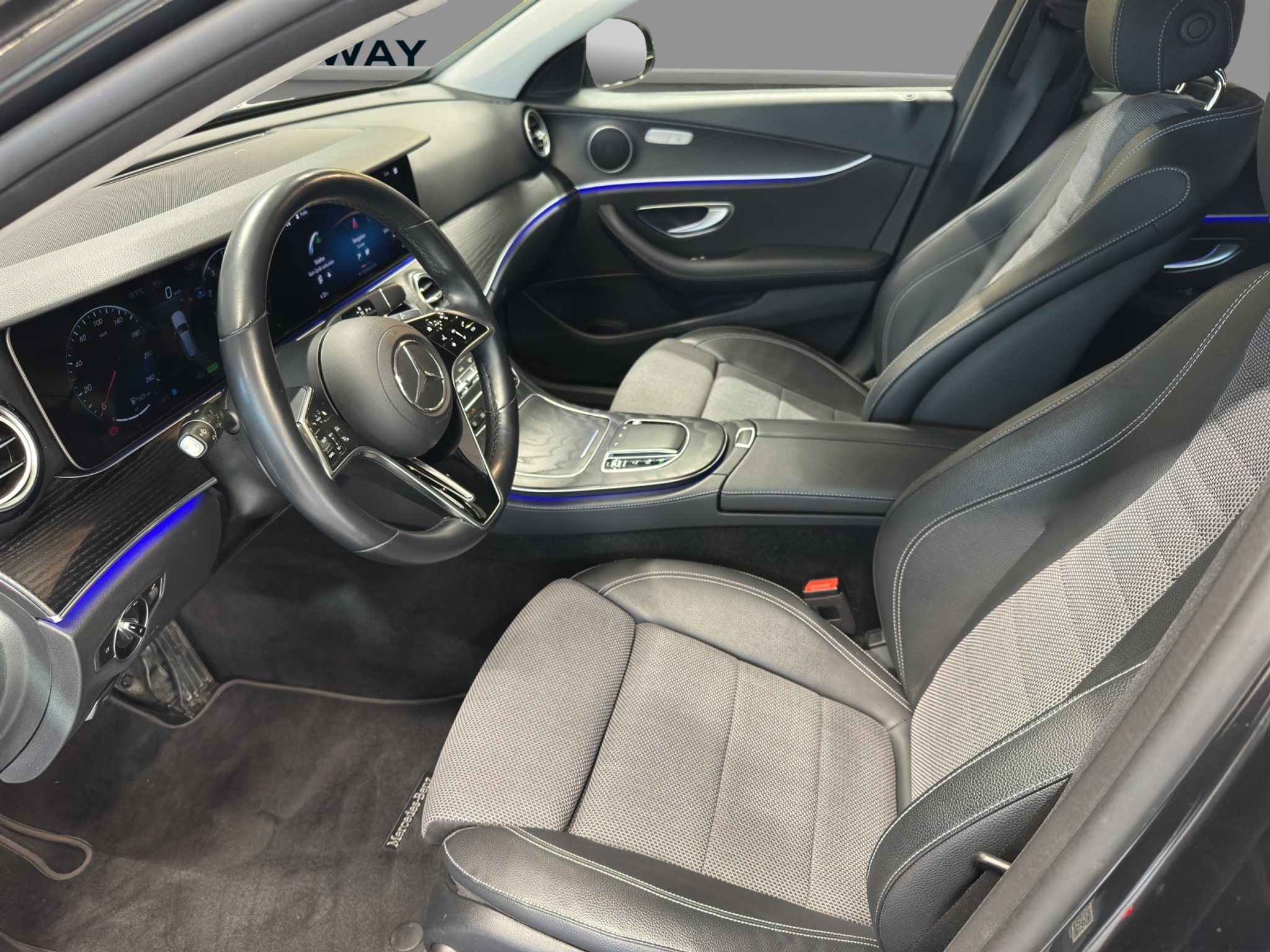 listing desktop thumbnail image 9