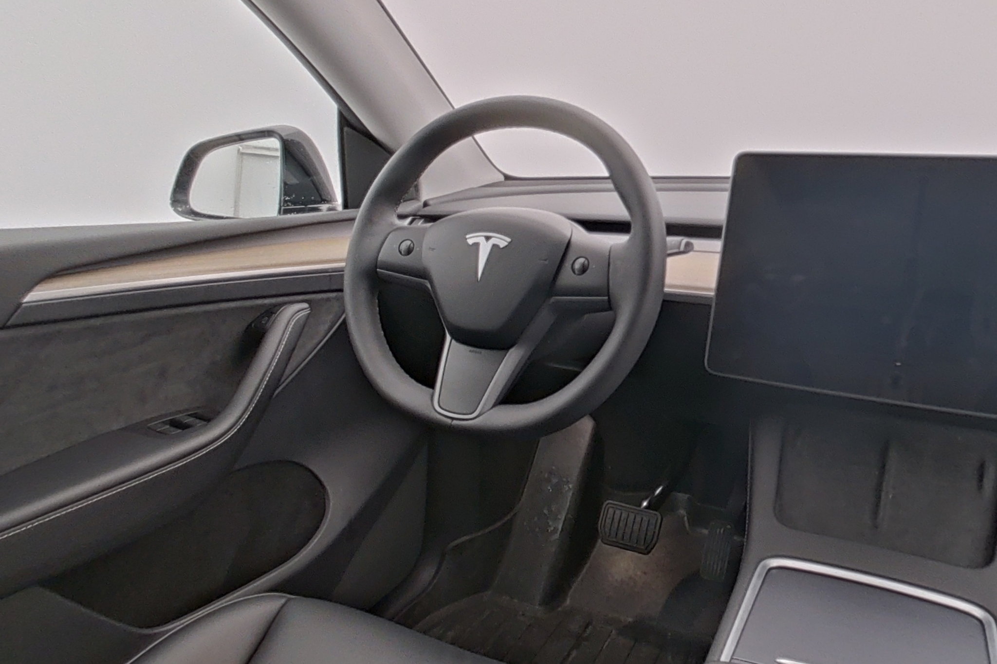 listing desktop thumbnail image 5