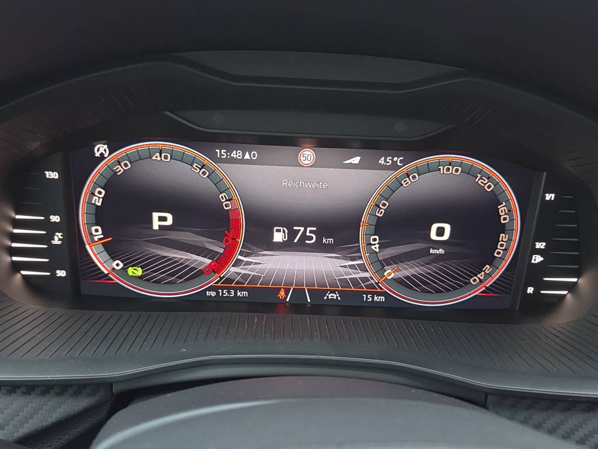 listing desktop thumbnail image 11