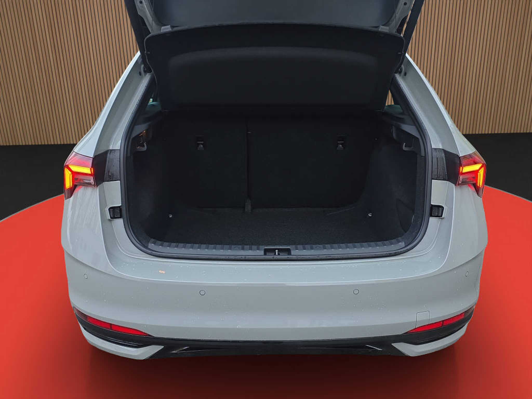 listing desktop thumbnail image 17