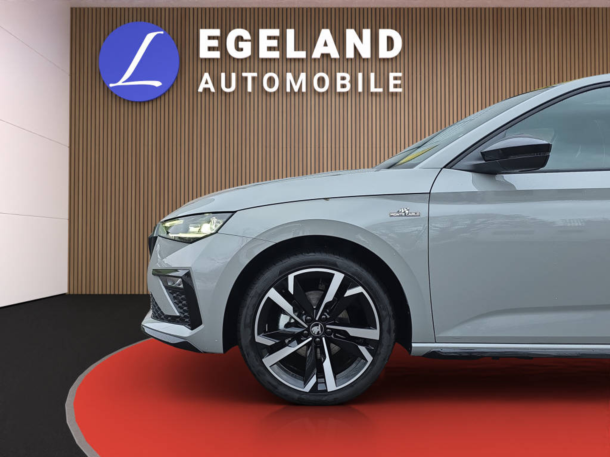 listing desktop thumbnail image 8