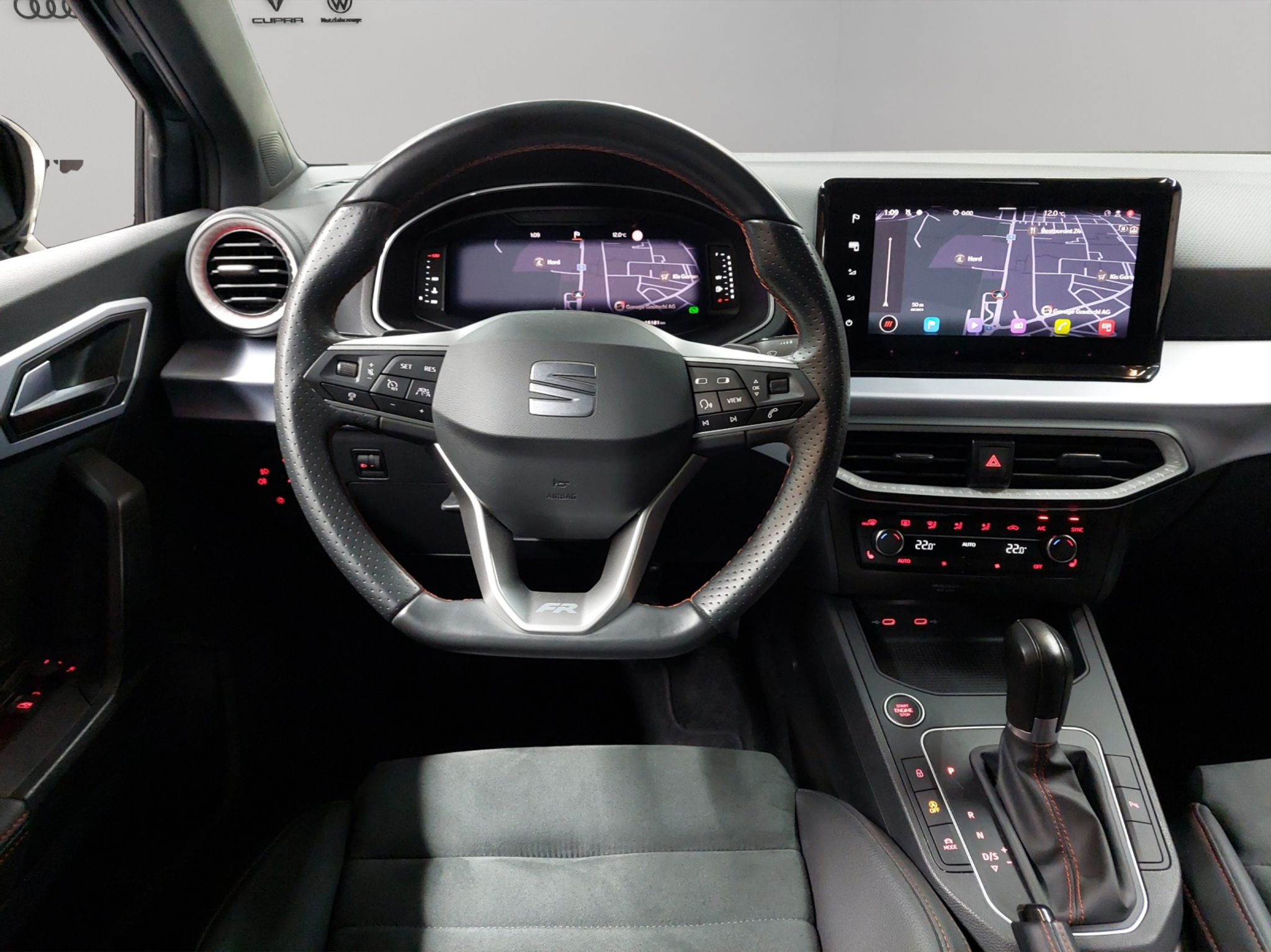 listing desktop thumbnail image 6