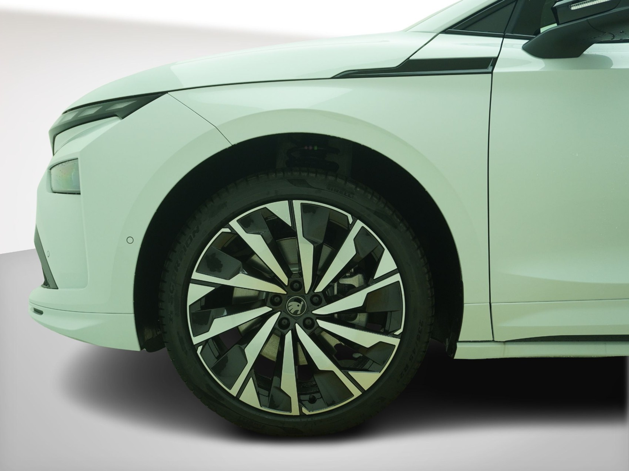 listing desktop thumbnail image 10