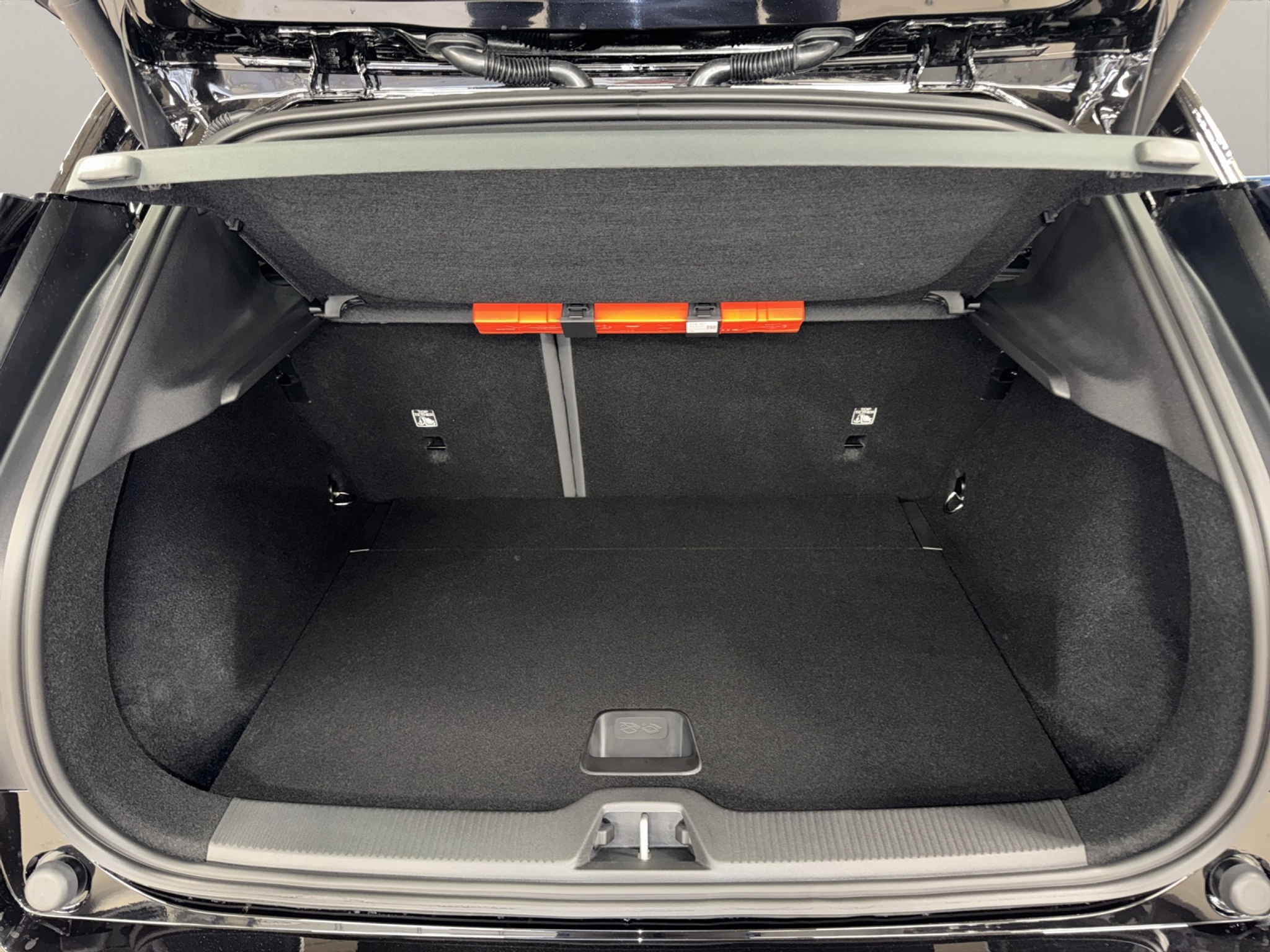 listing desktop thumbnail image 9