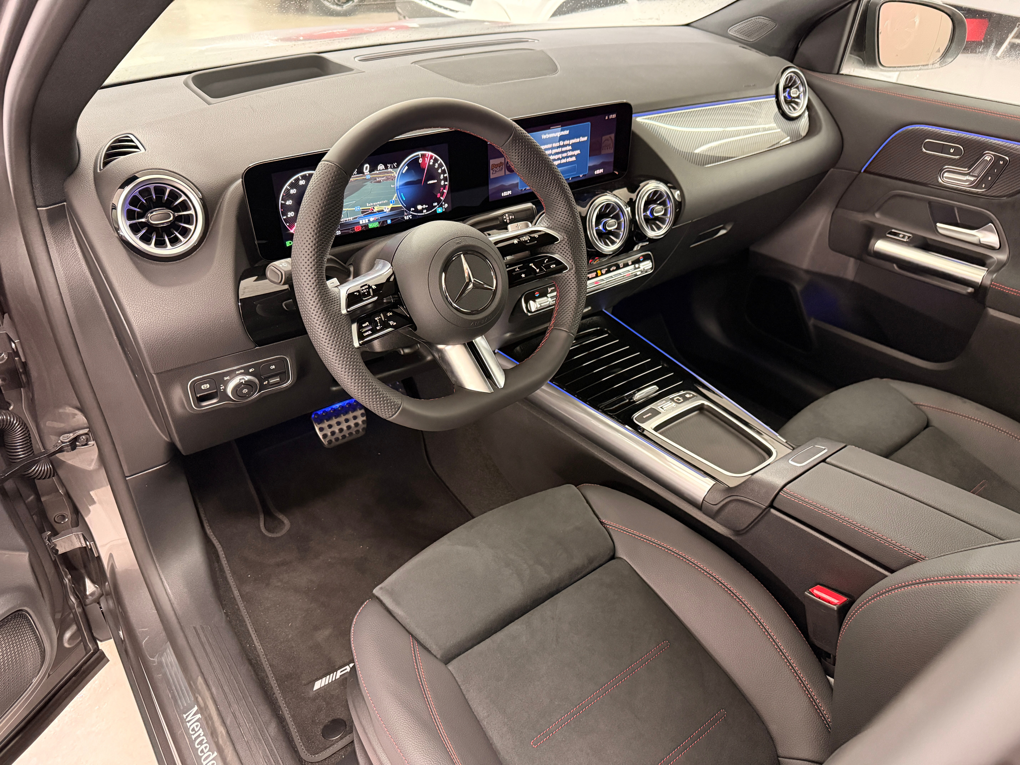 listing desktop thumbnail image 6