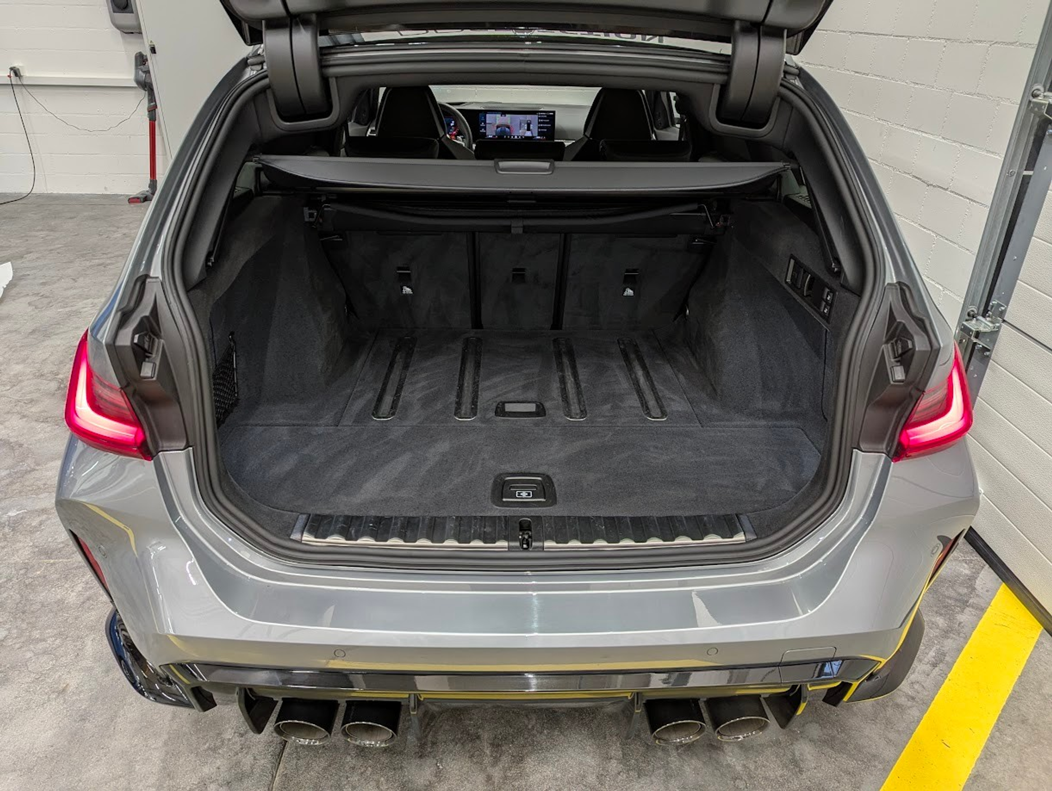 listing desktop thumbnail image 30