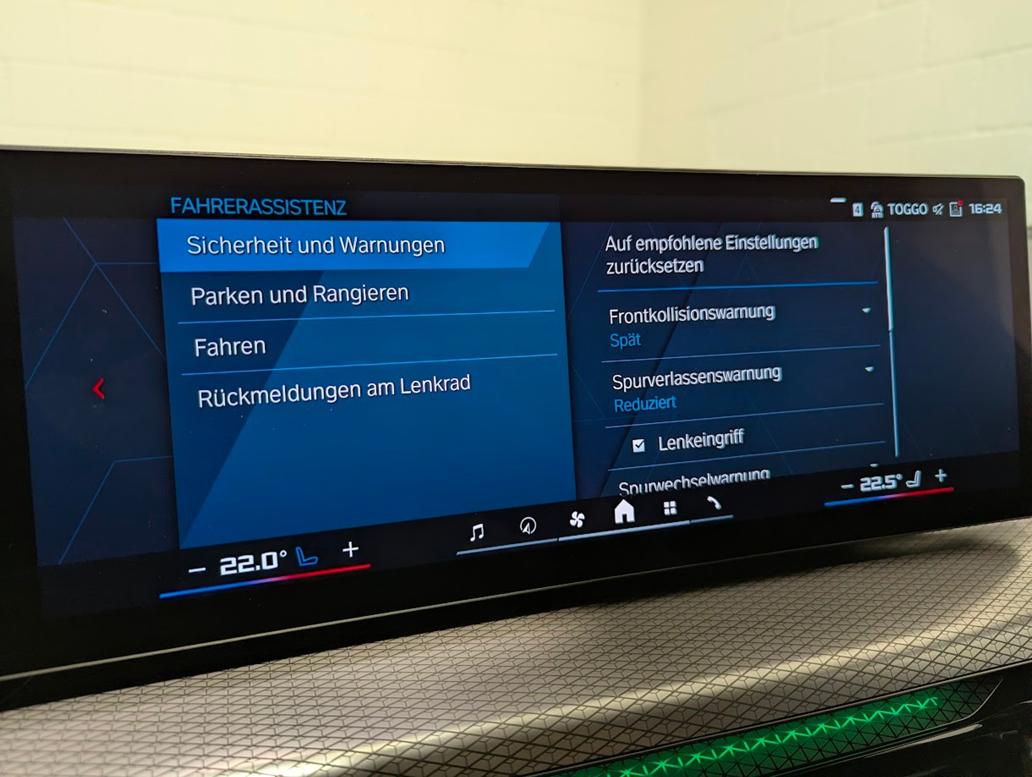 listing desktop thumbnail image 16