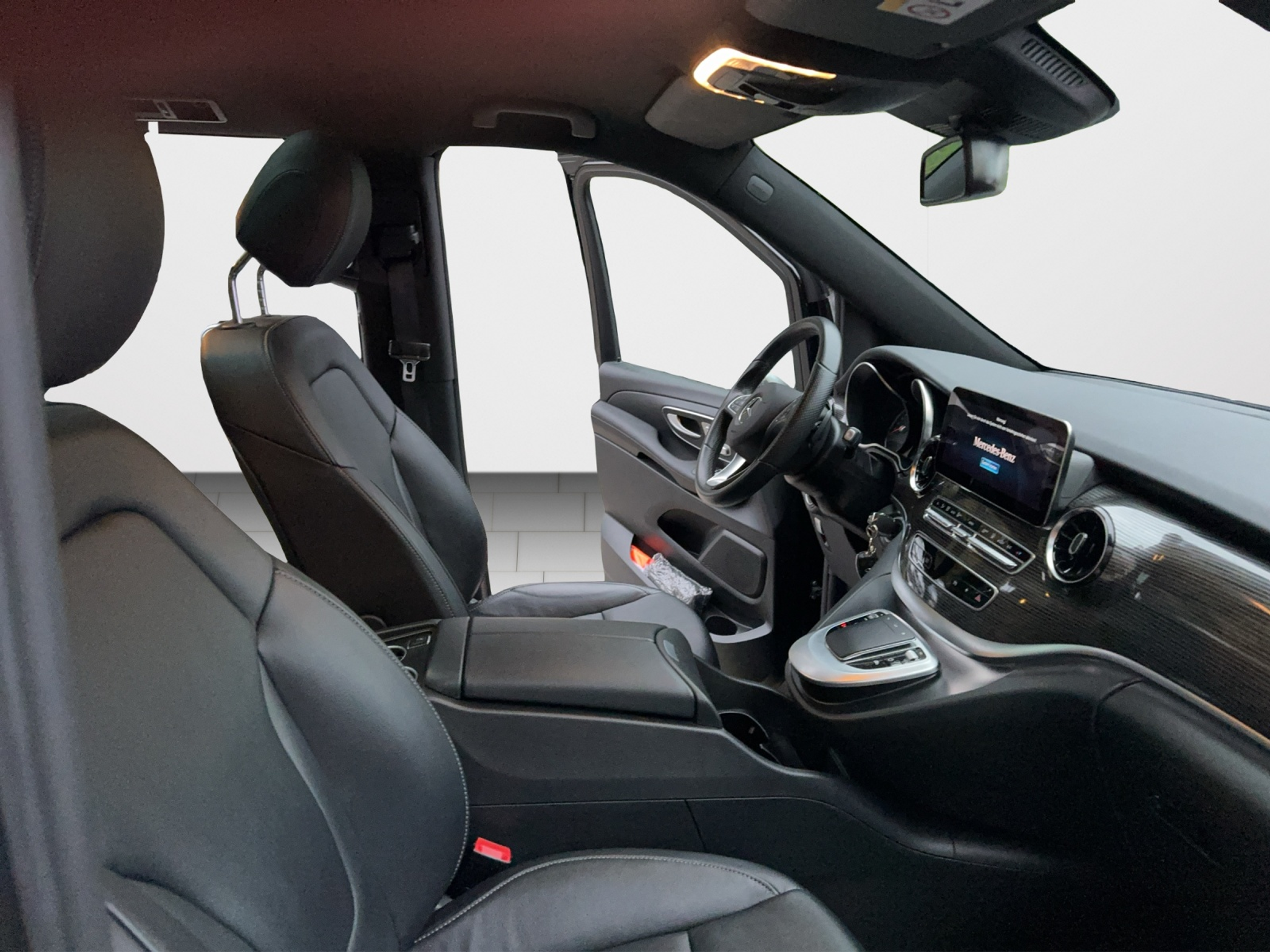 listing desktop thumbnail image 11