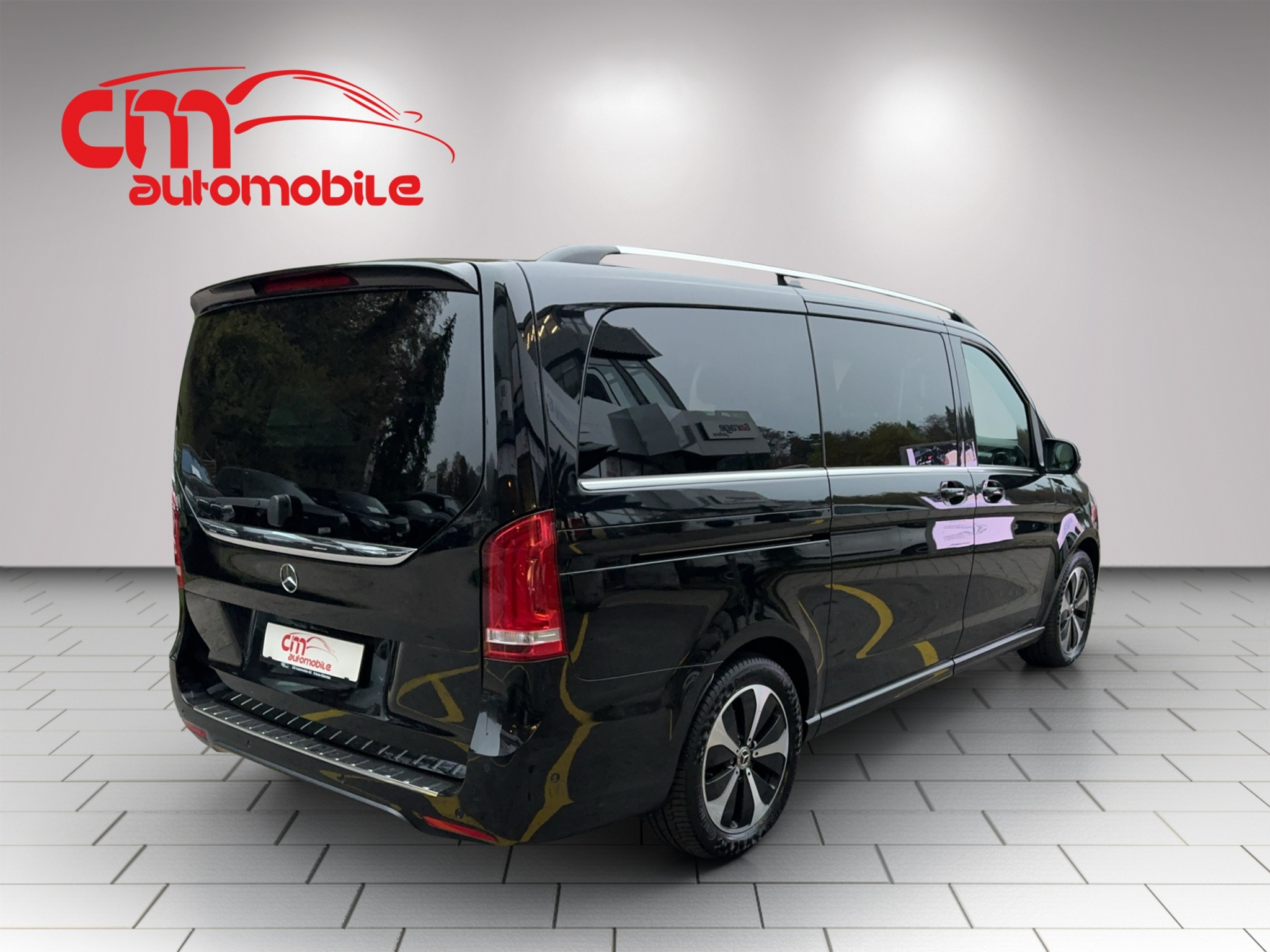 listing desktop thumbnail image 5