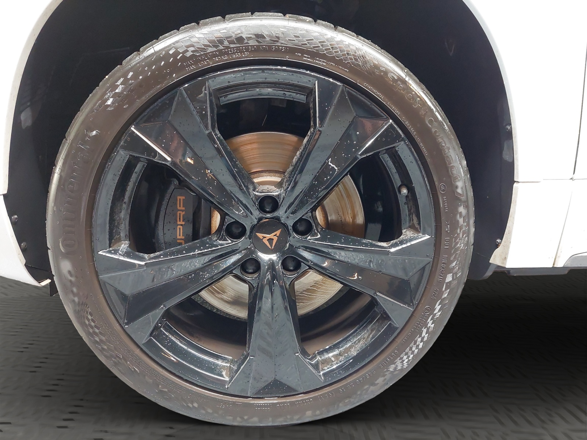 listing desktop thumbnail image 13