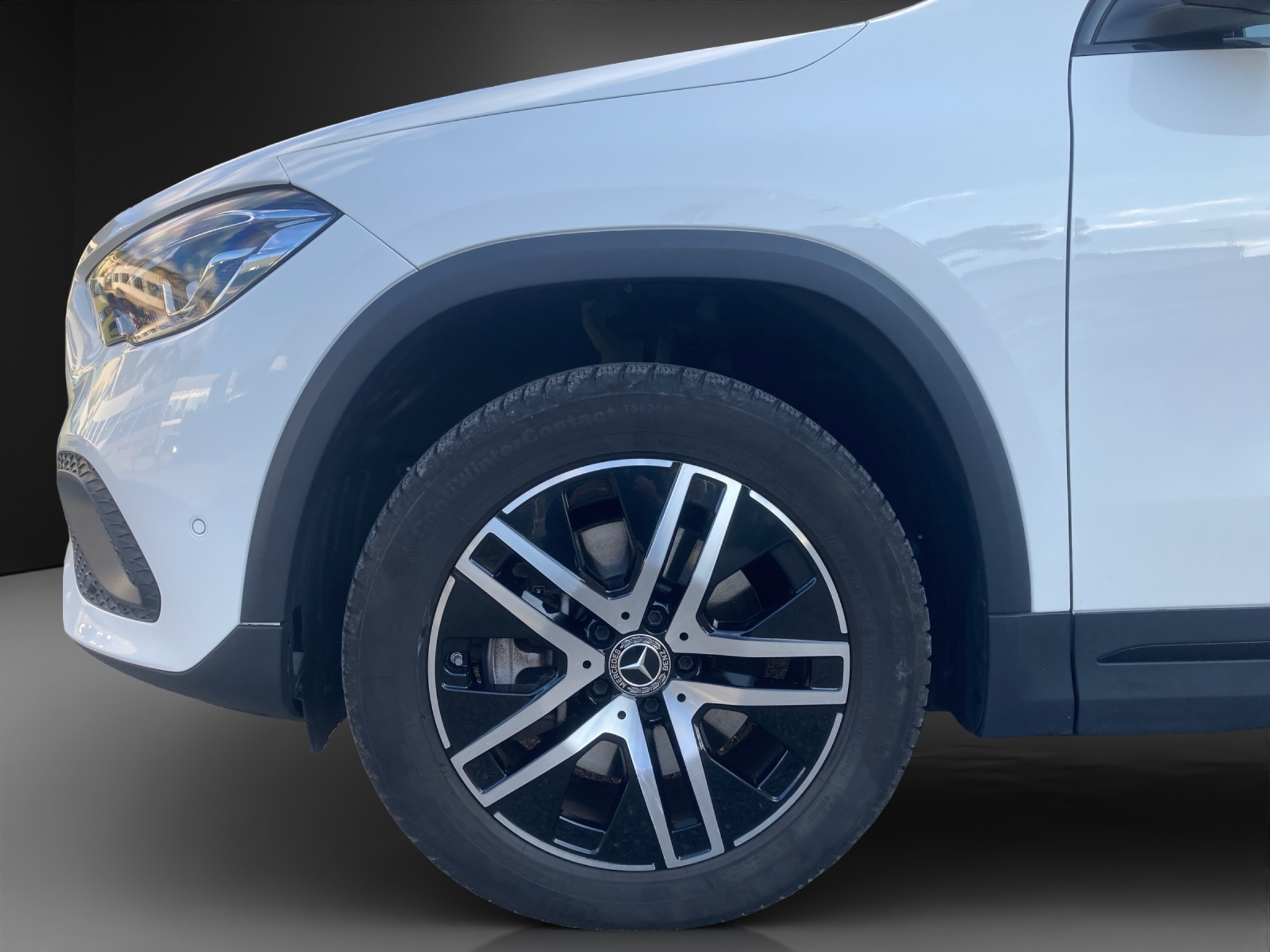 listing desktop thumbnail image 14