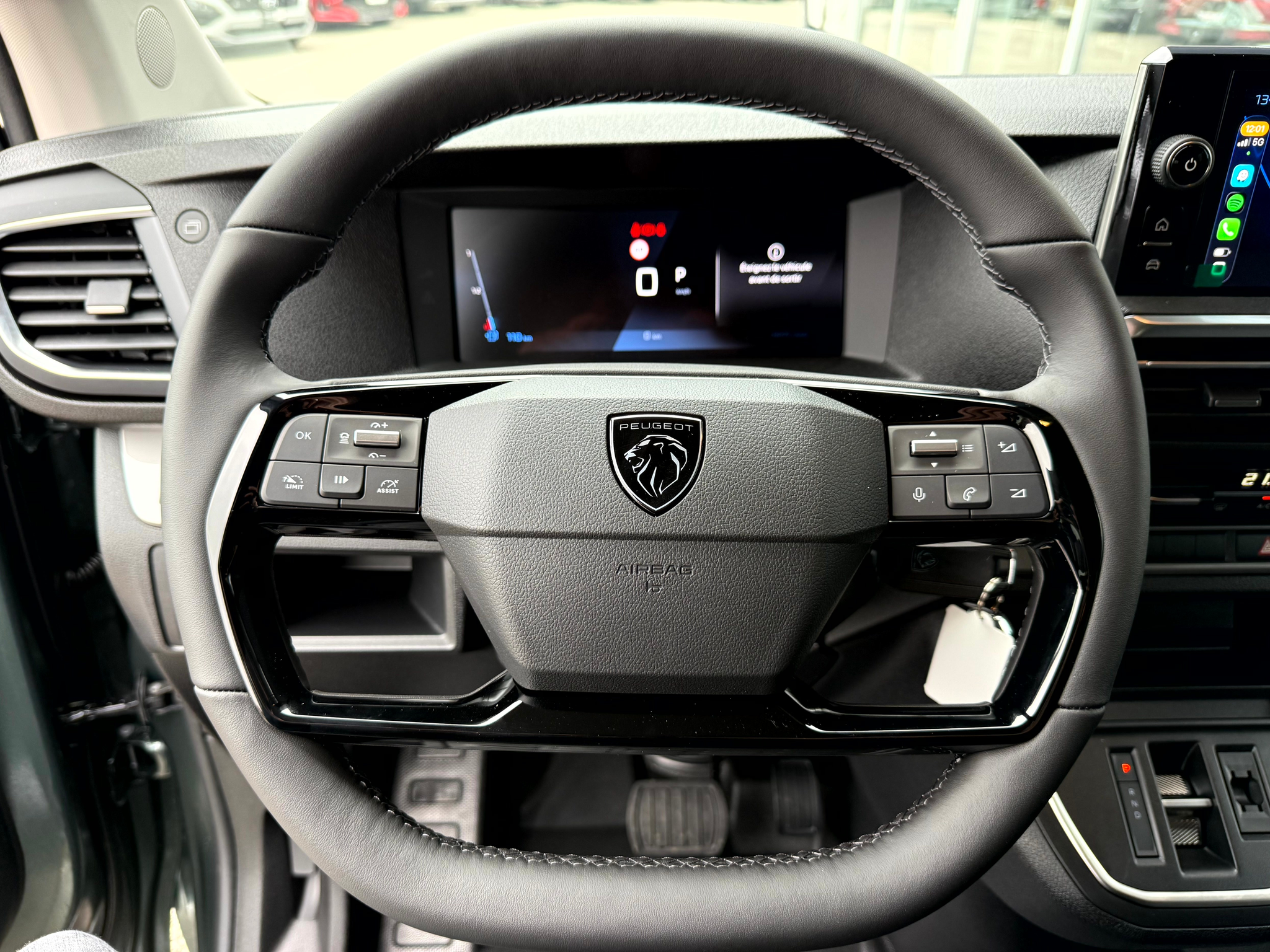 listing desktop thumbnail image 19