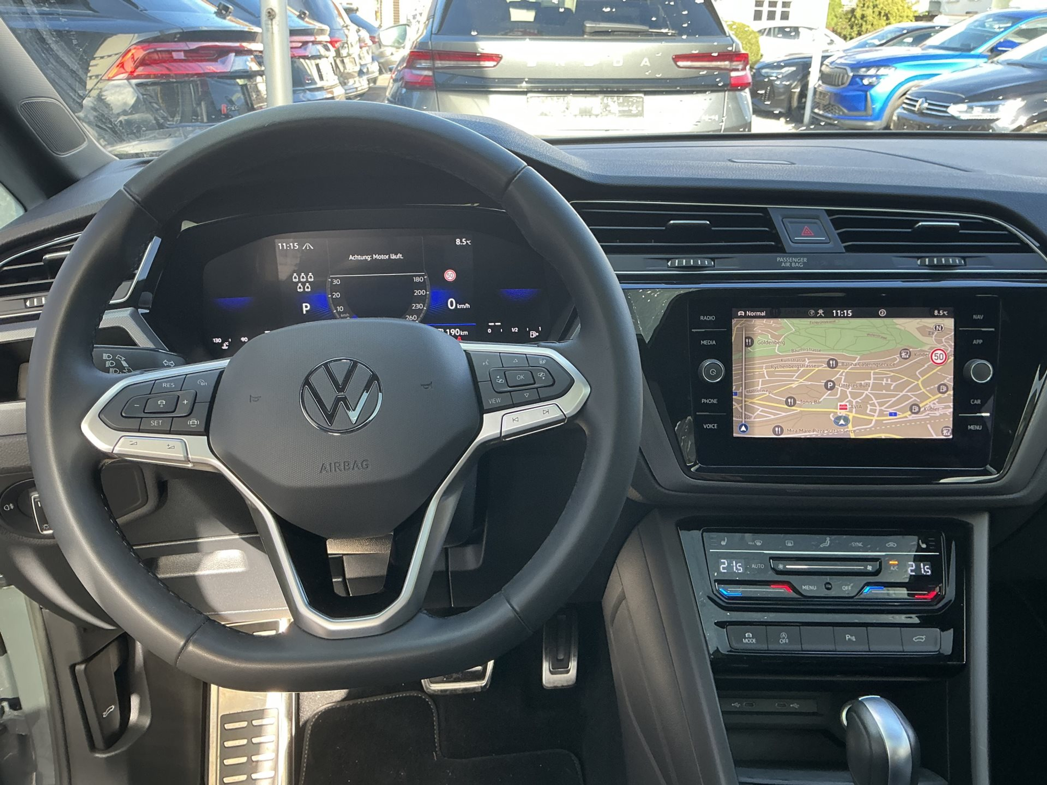 listing desktop thumbnail image 7