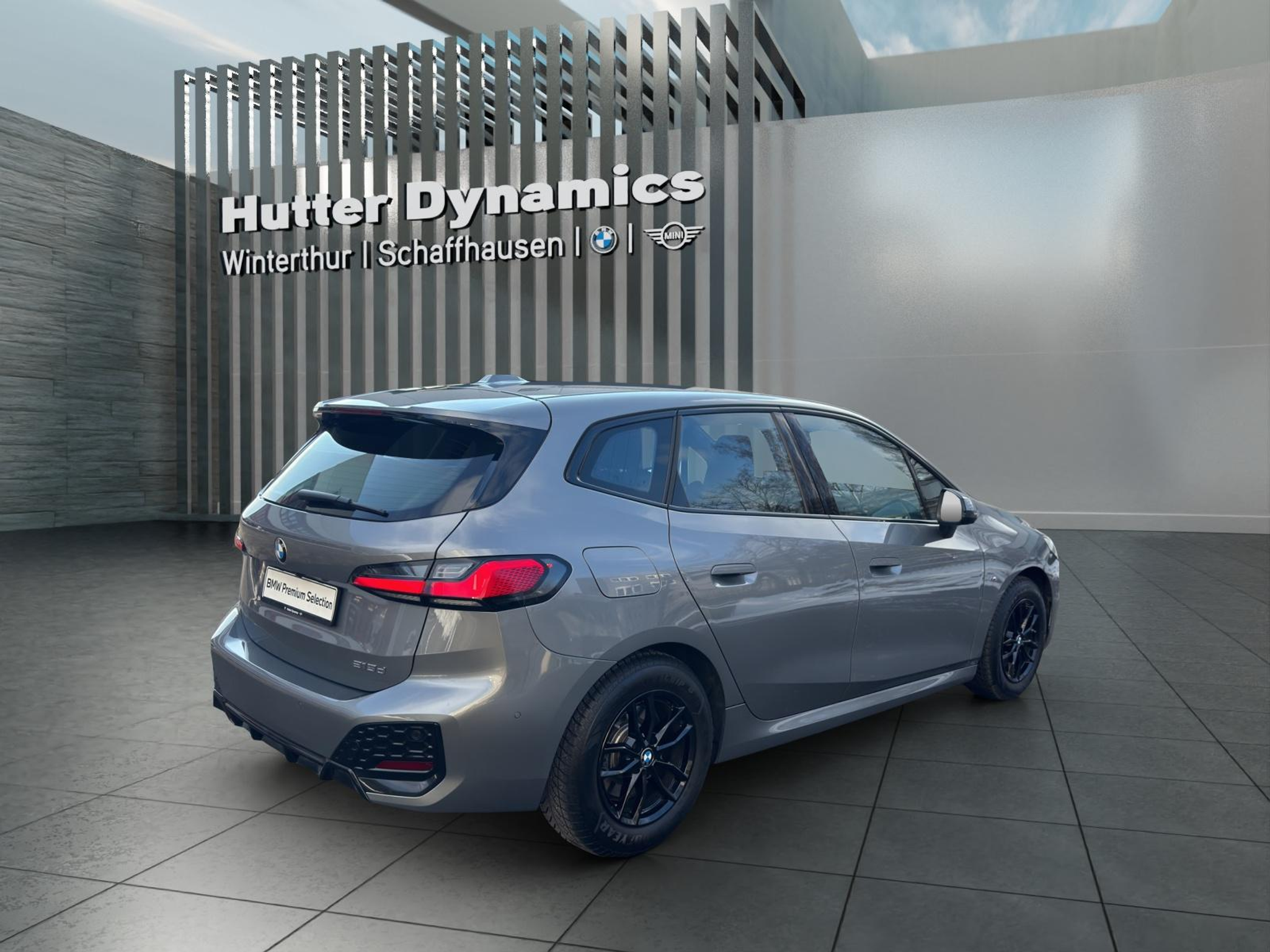 listing desktop thumbnail image 4