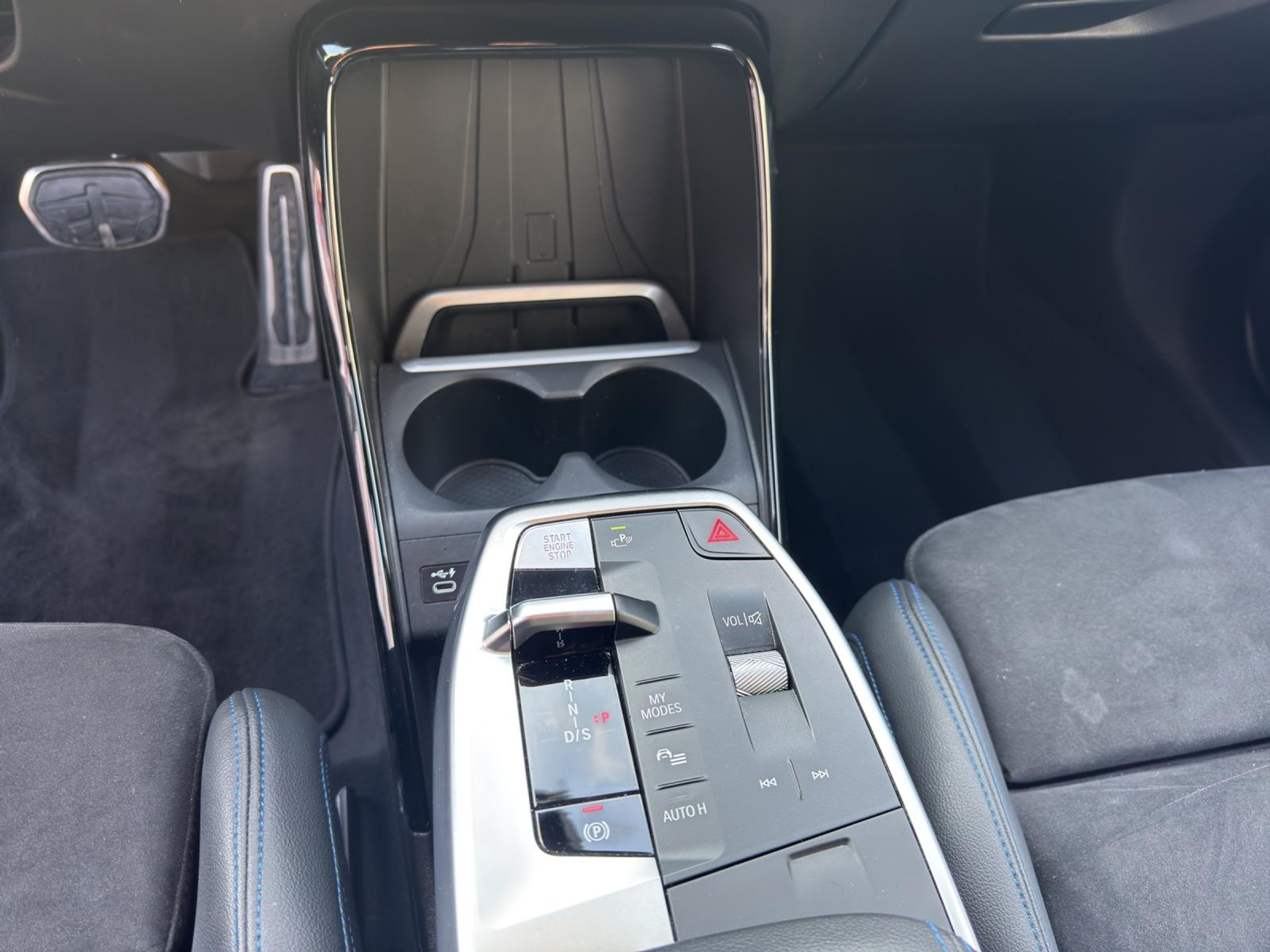 listing desktop thumbnail image 13