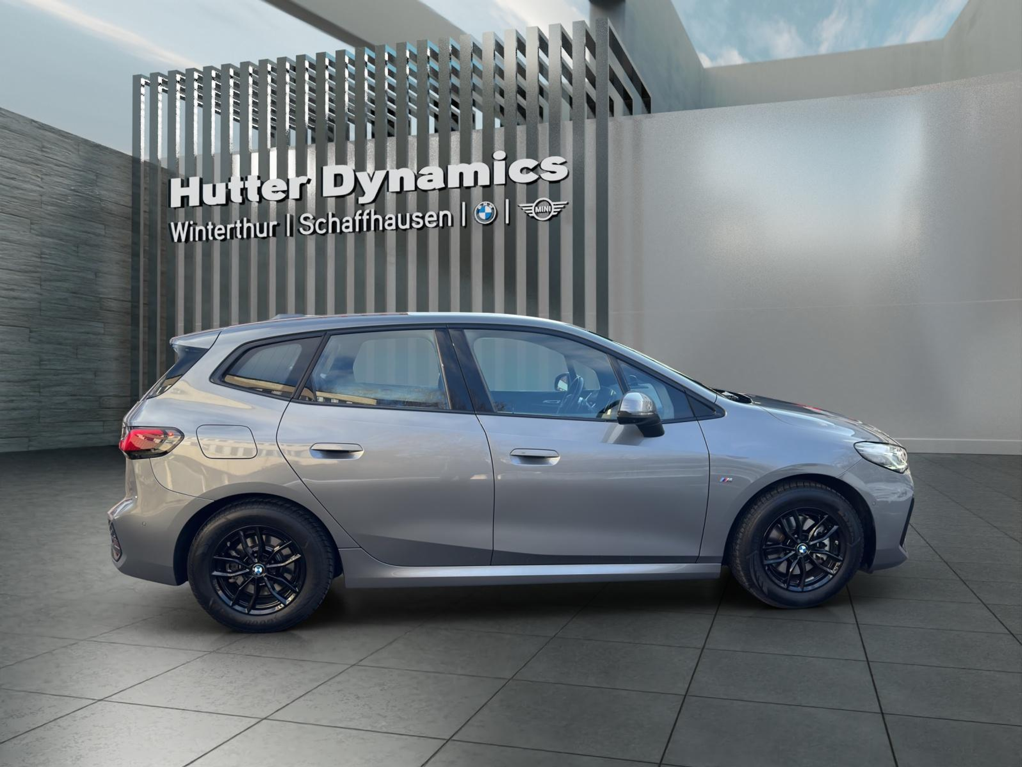 listing desktop thumbnail image 3