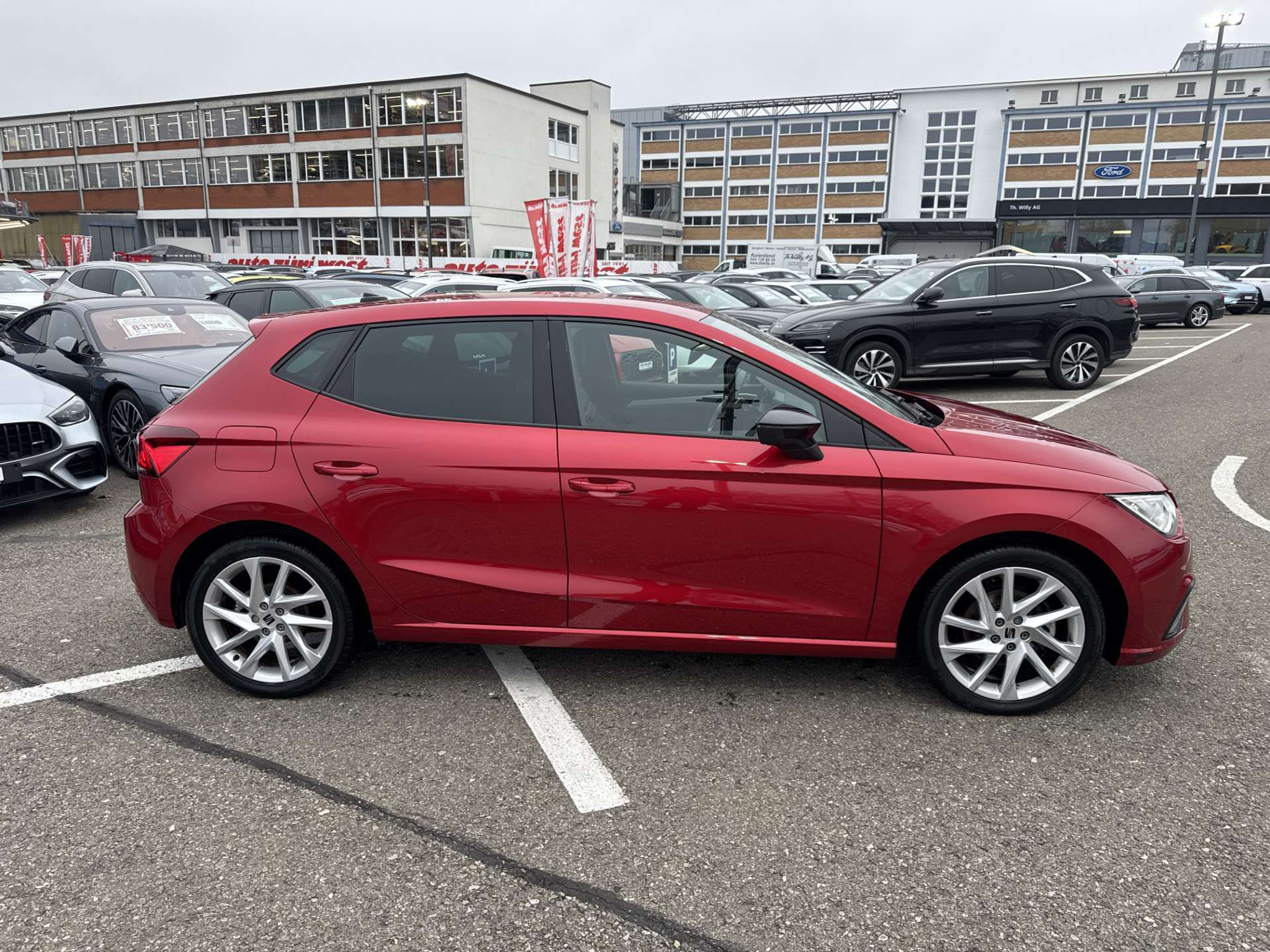 listing desktop thumbnail image 10