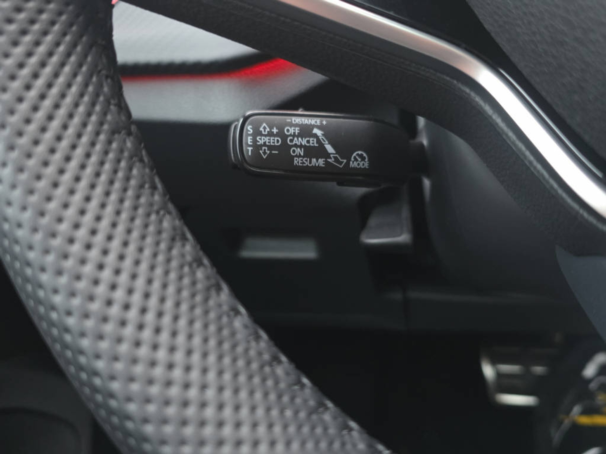 listing desktop thumbnail image 23