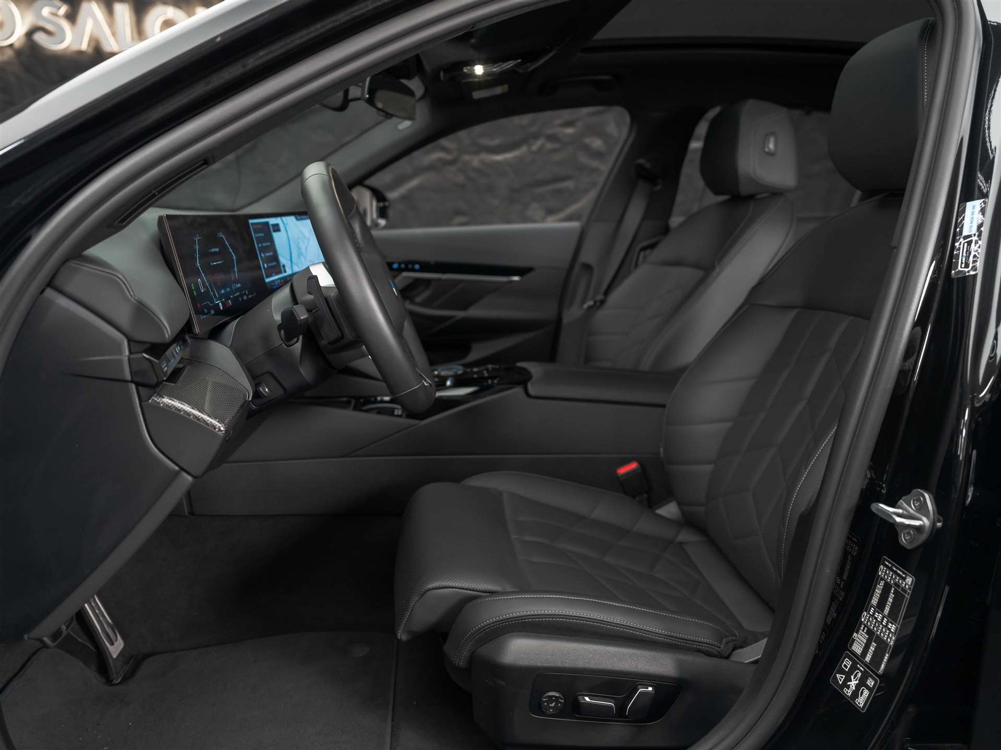 listing desktop thumbnail image 8