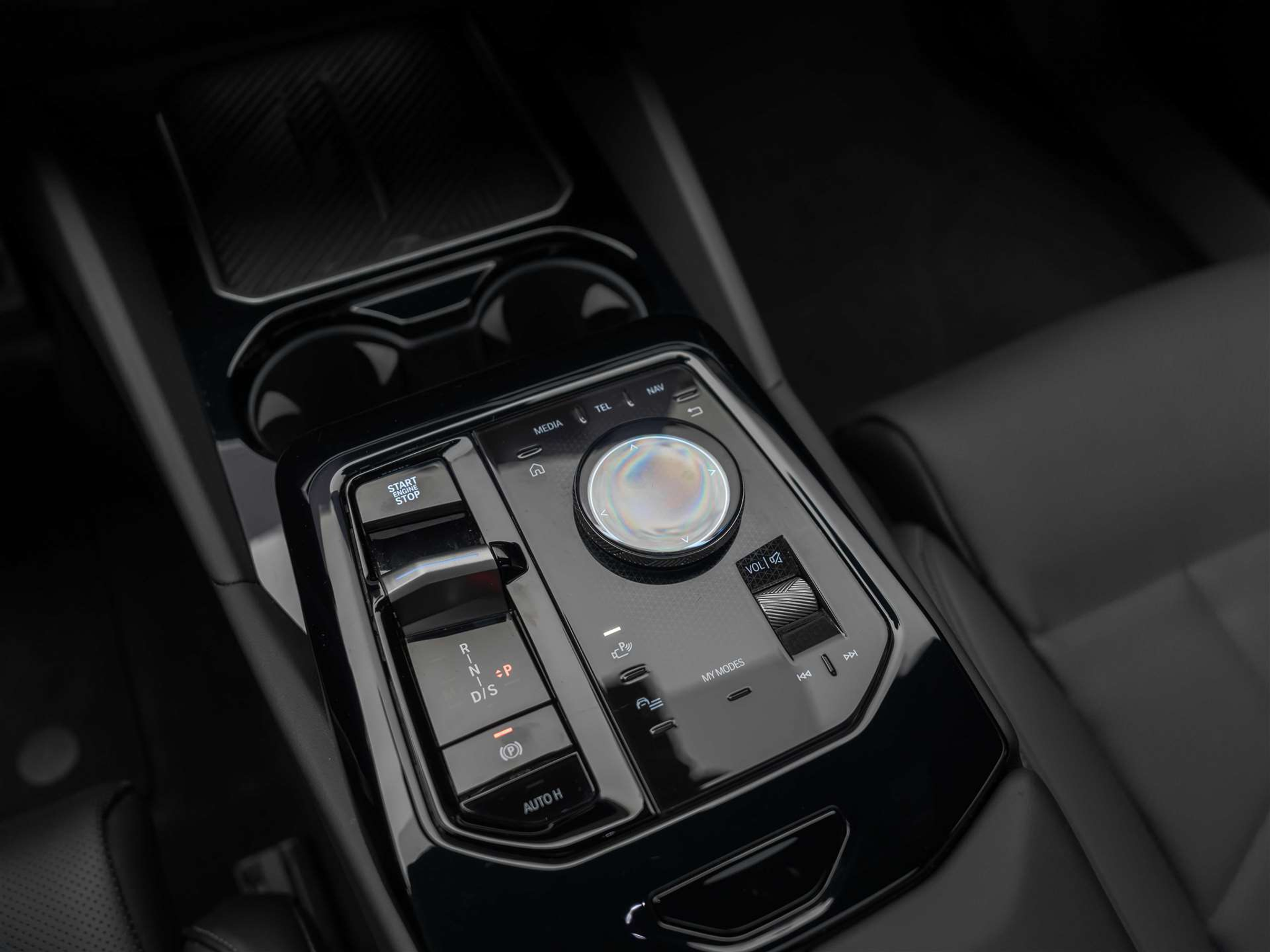 listing desktop thumbnail image 37