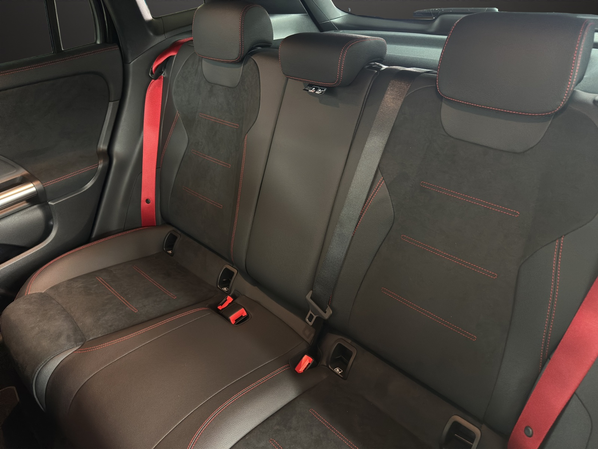 listing desktop thumbnail image 14