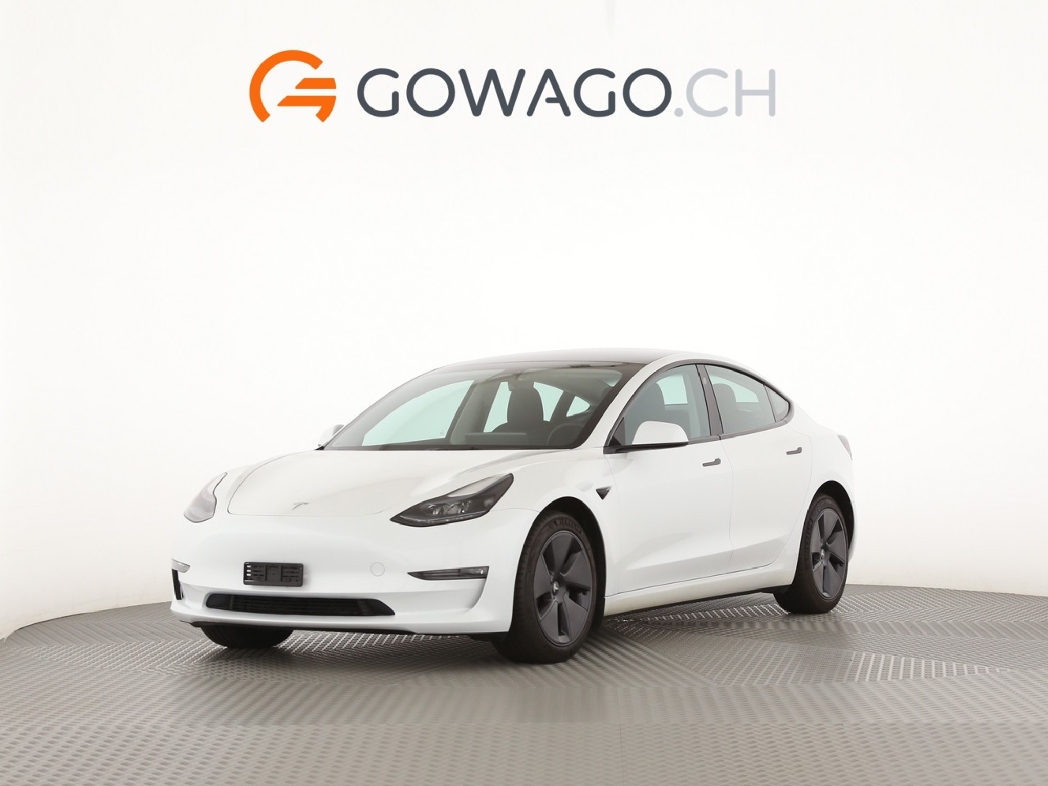 car-image-0