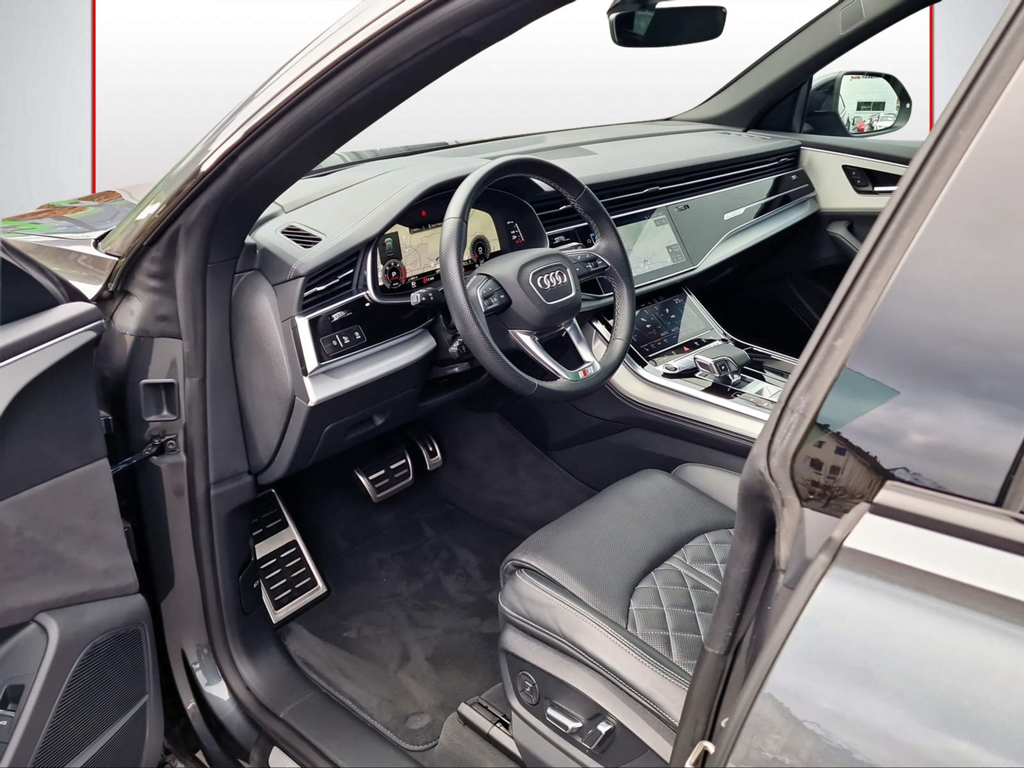 listing desktop thumbnail image 5