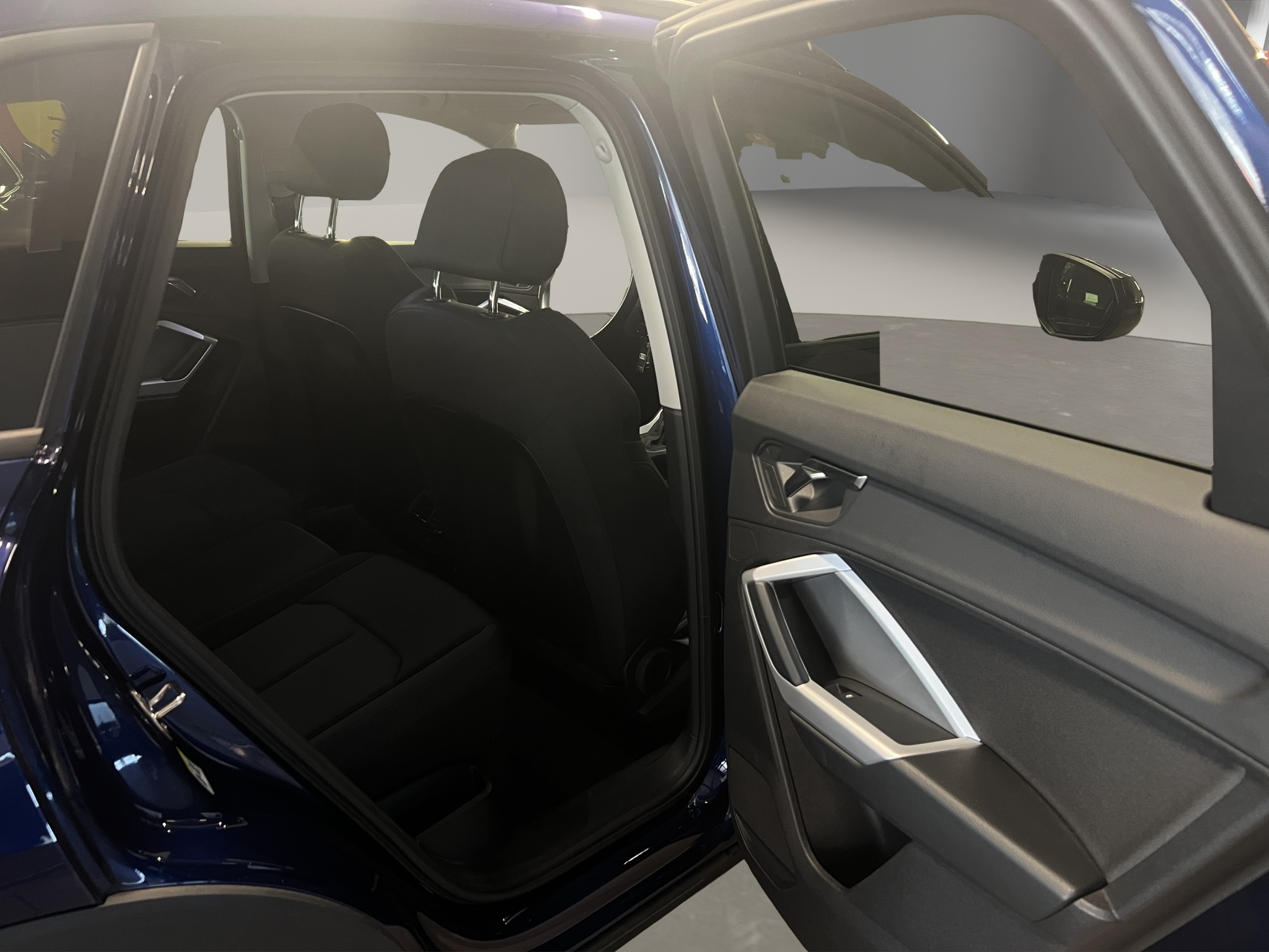 listing desktop thumbnail image 14