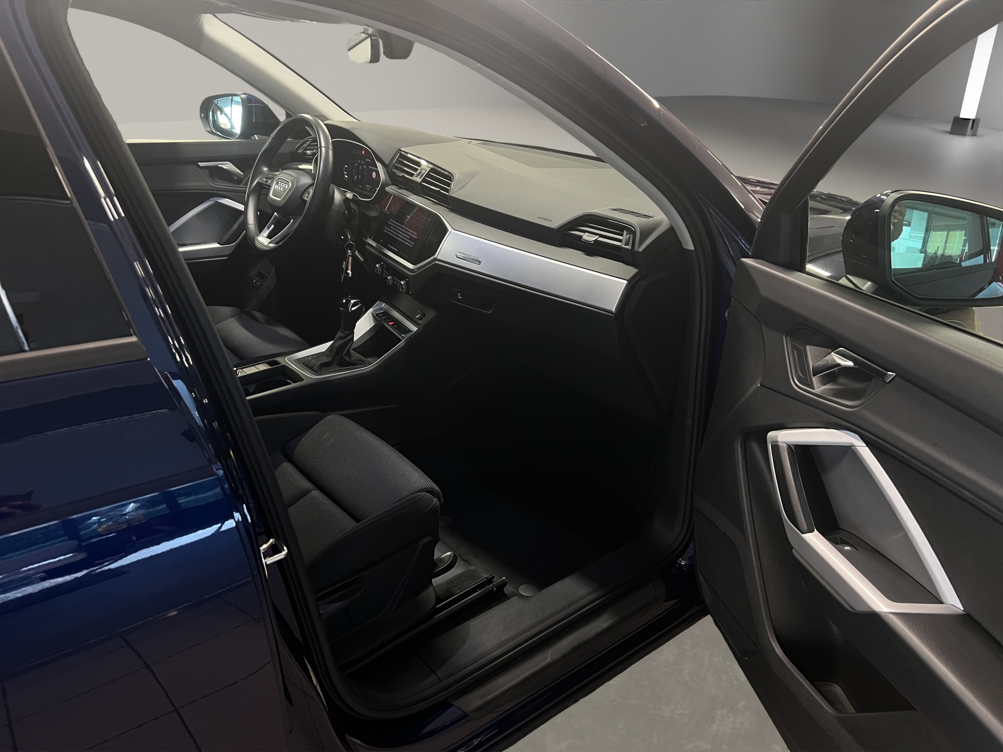 listing desktop thumbnail image 16