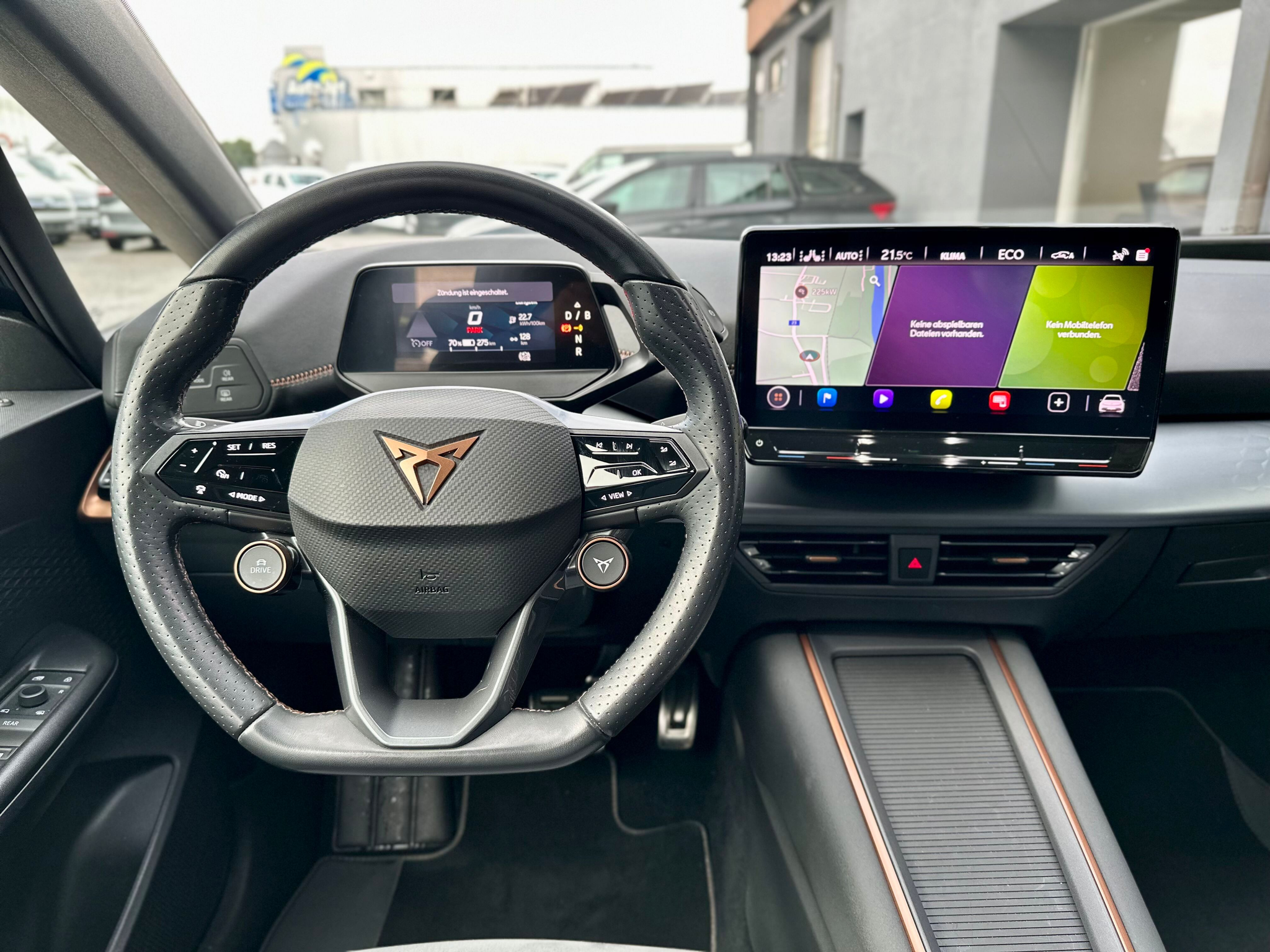 listing desktop thumbnail image 8