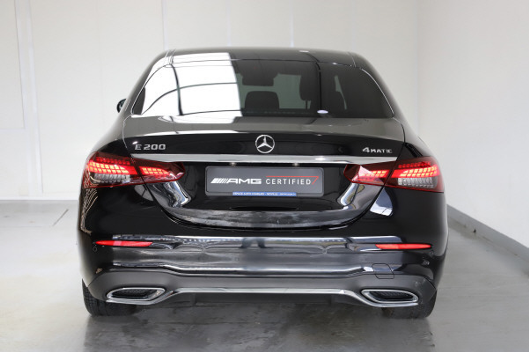 listing desktop thumbnail image 5