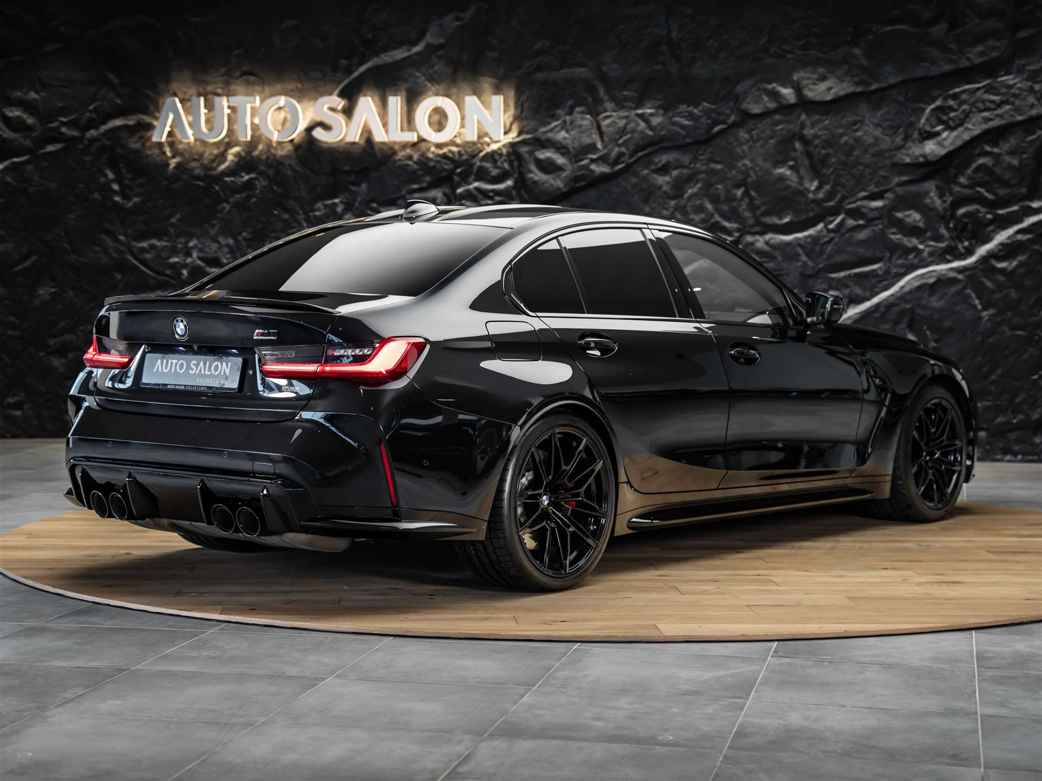 listing desktop thumbnail image 4