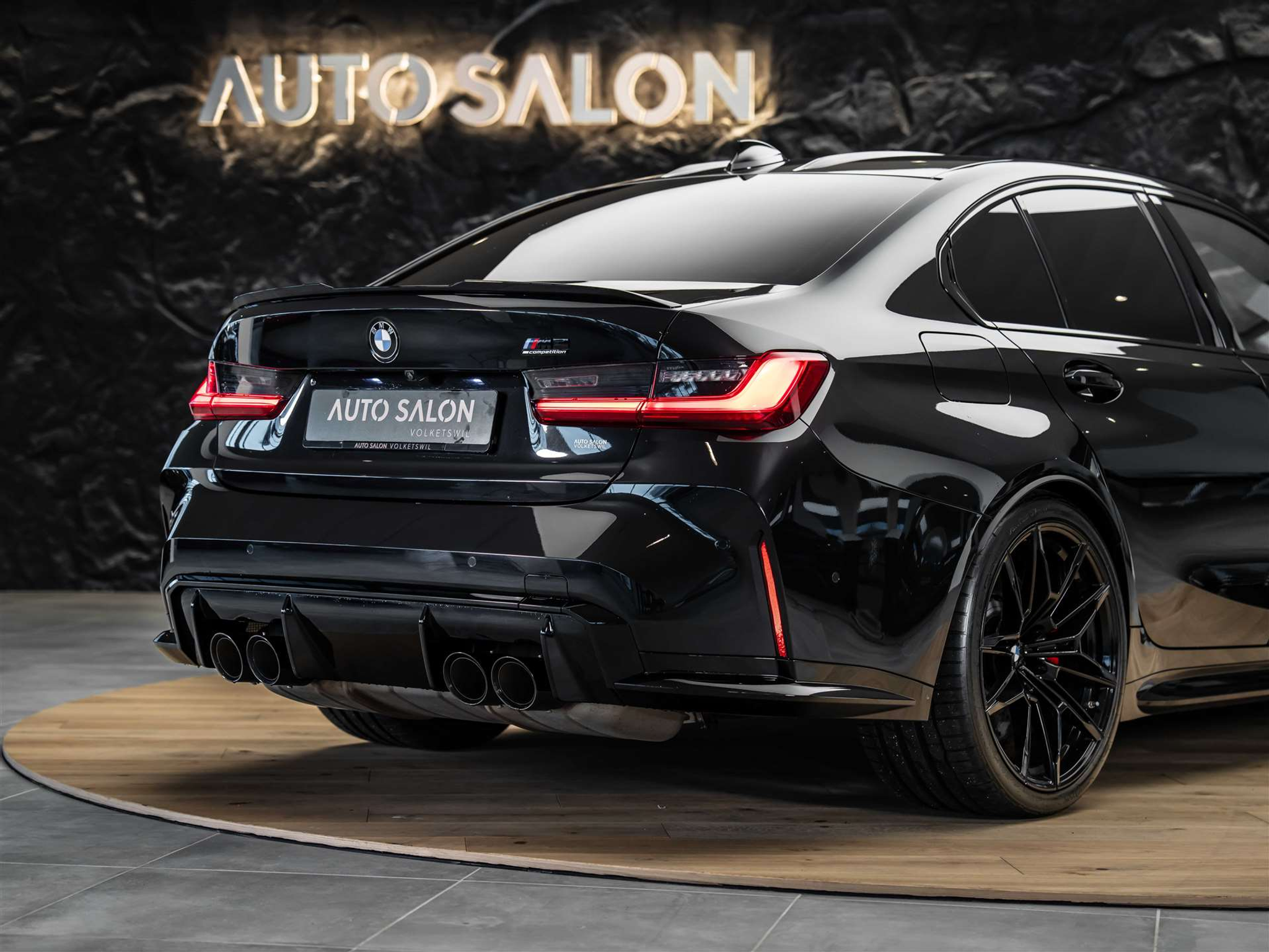 listing desktop thumbnail image 19