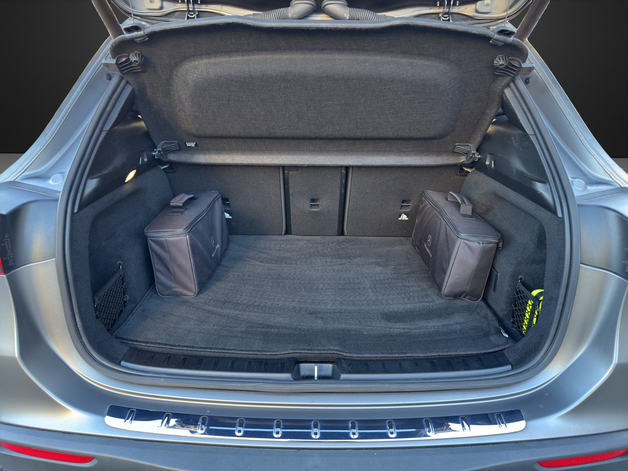 listing desktop thumbnail image 8