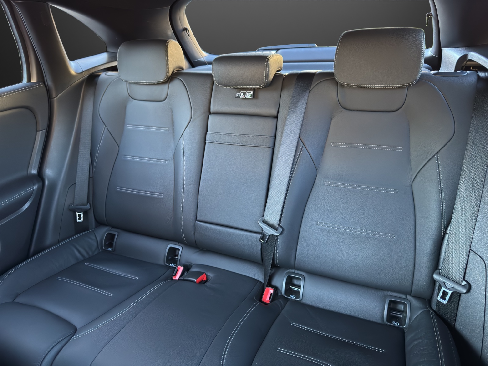 listing desktop thumbnail image 14