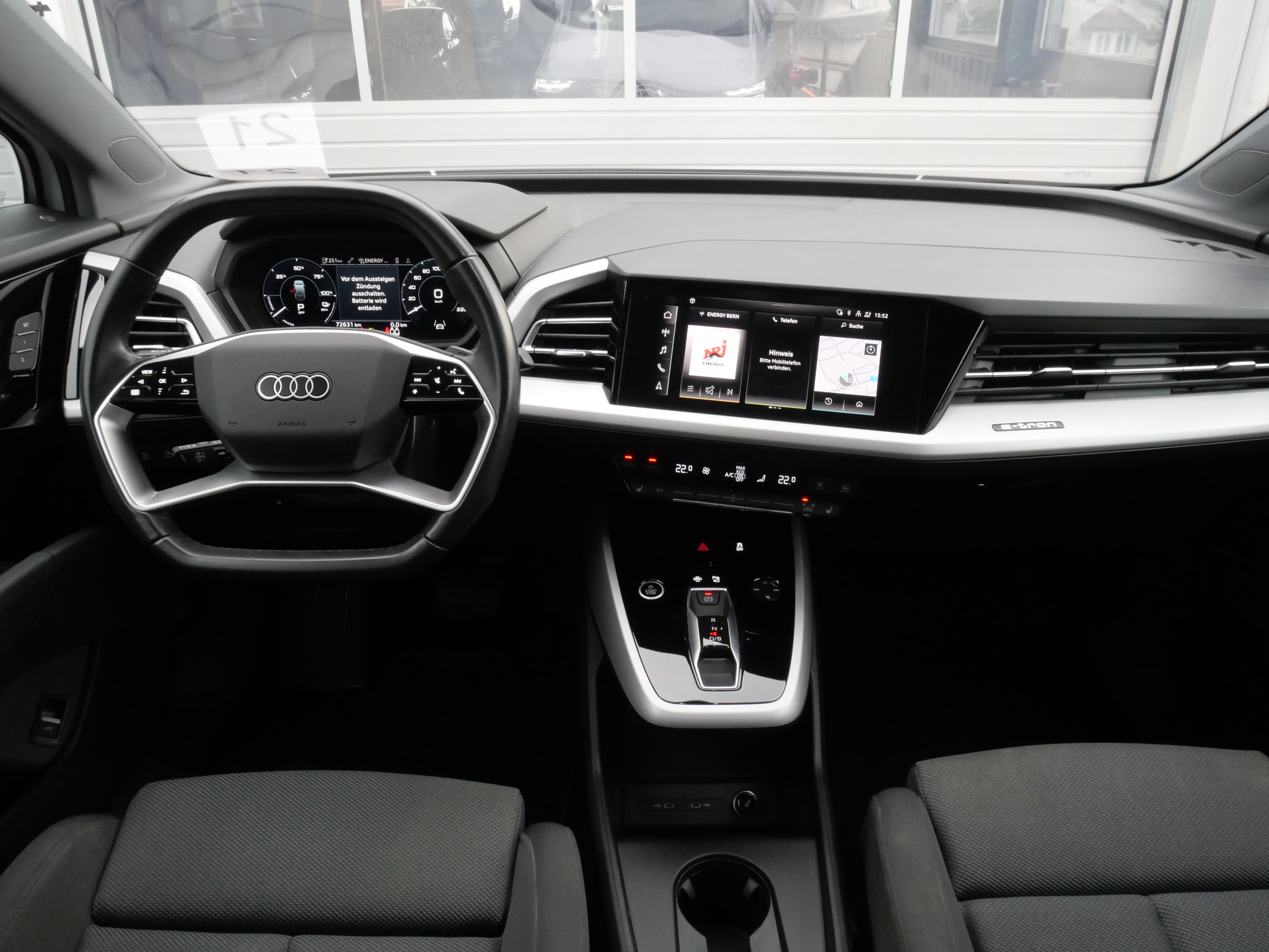 listing desktop thumbnail image 12