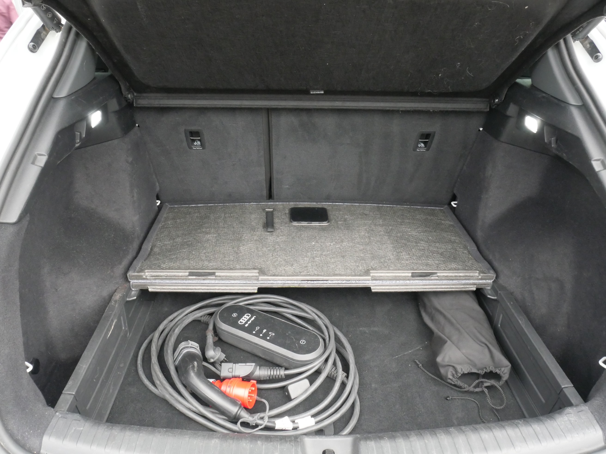 listing desktop thumbnail image 7